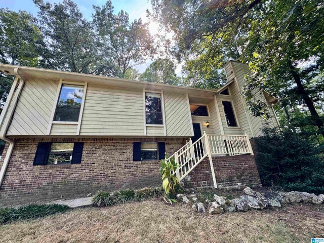 224 REDWOOD DRIVE