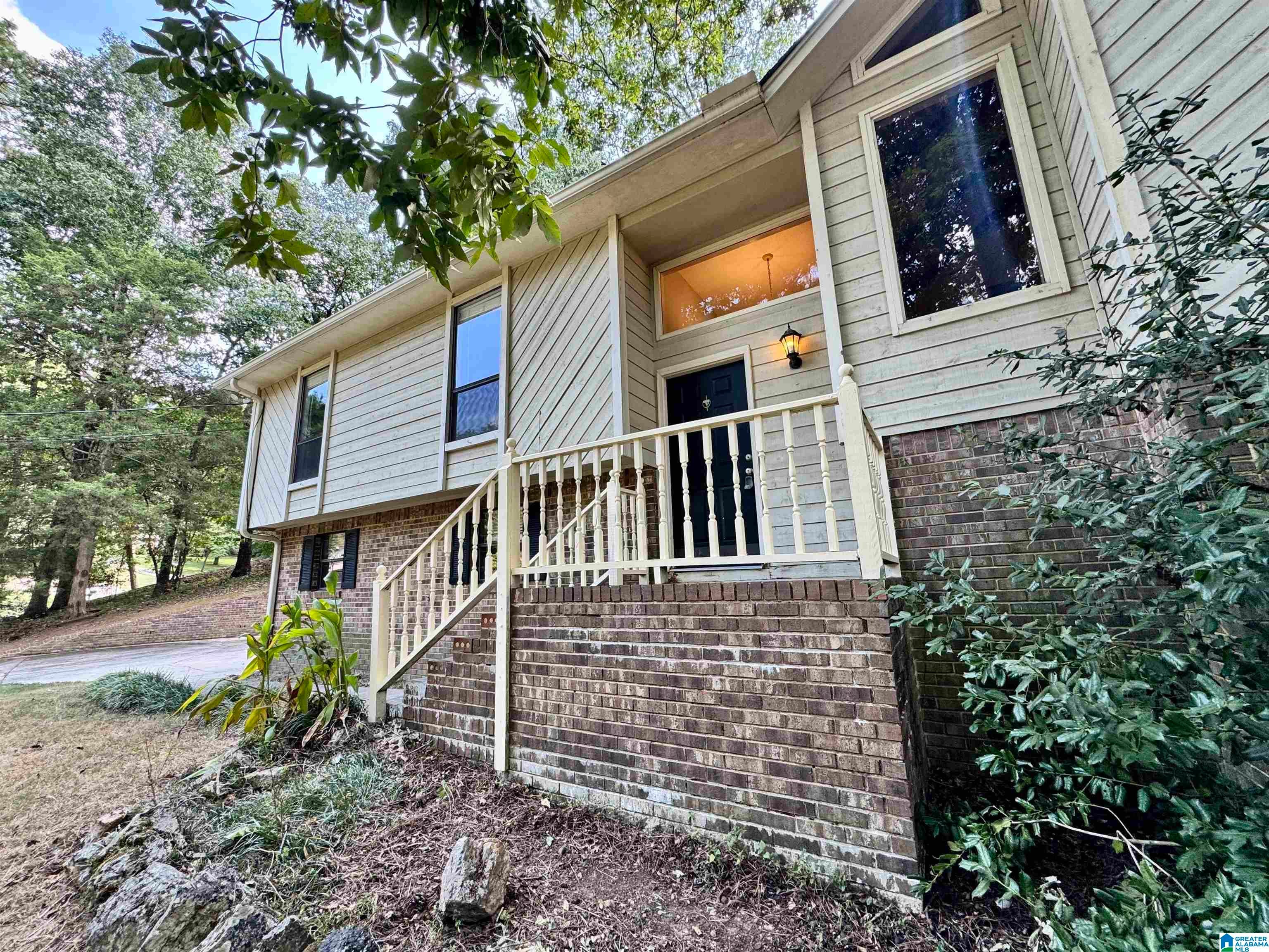224 REDWOOD DRIVE - Photo 2