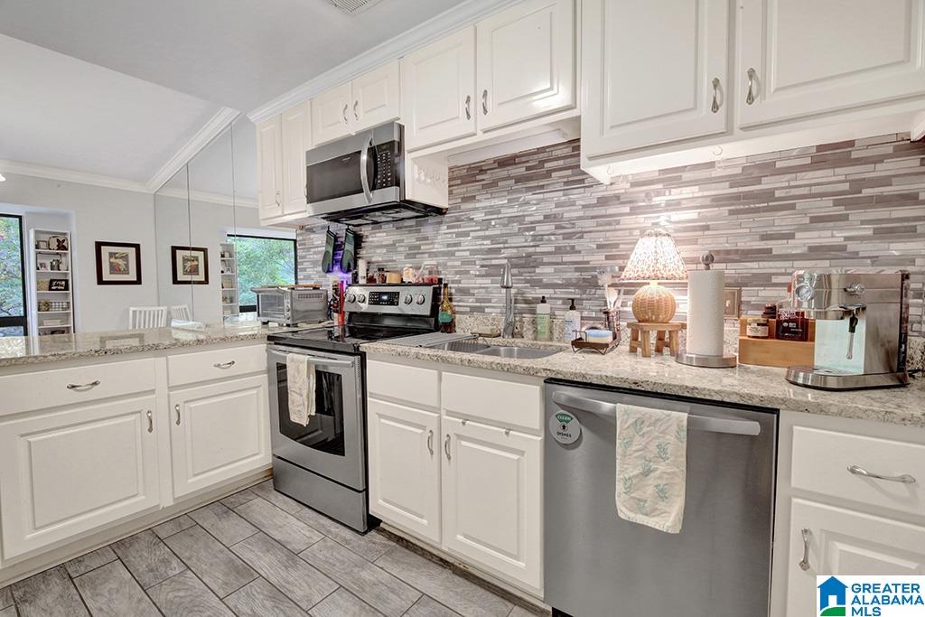 114 W WEST GREEN 114