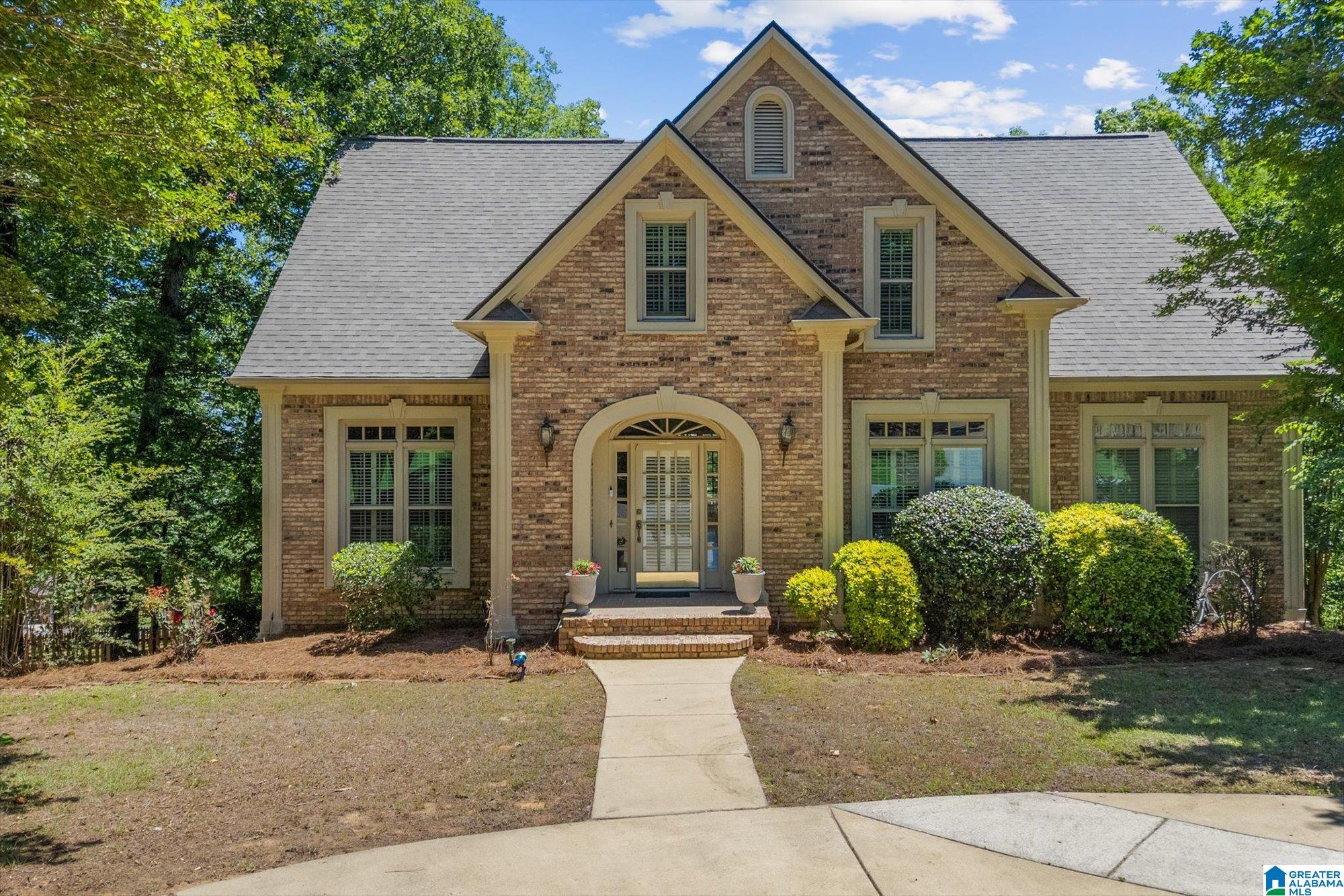 1716 SOUTHPOINTE DRIVE