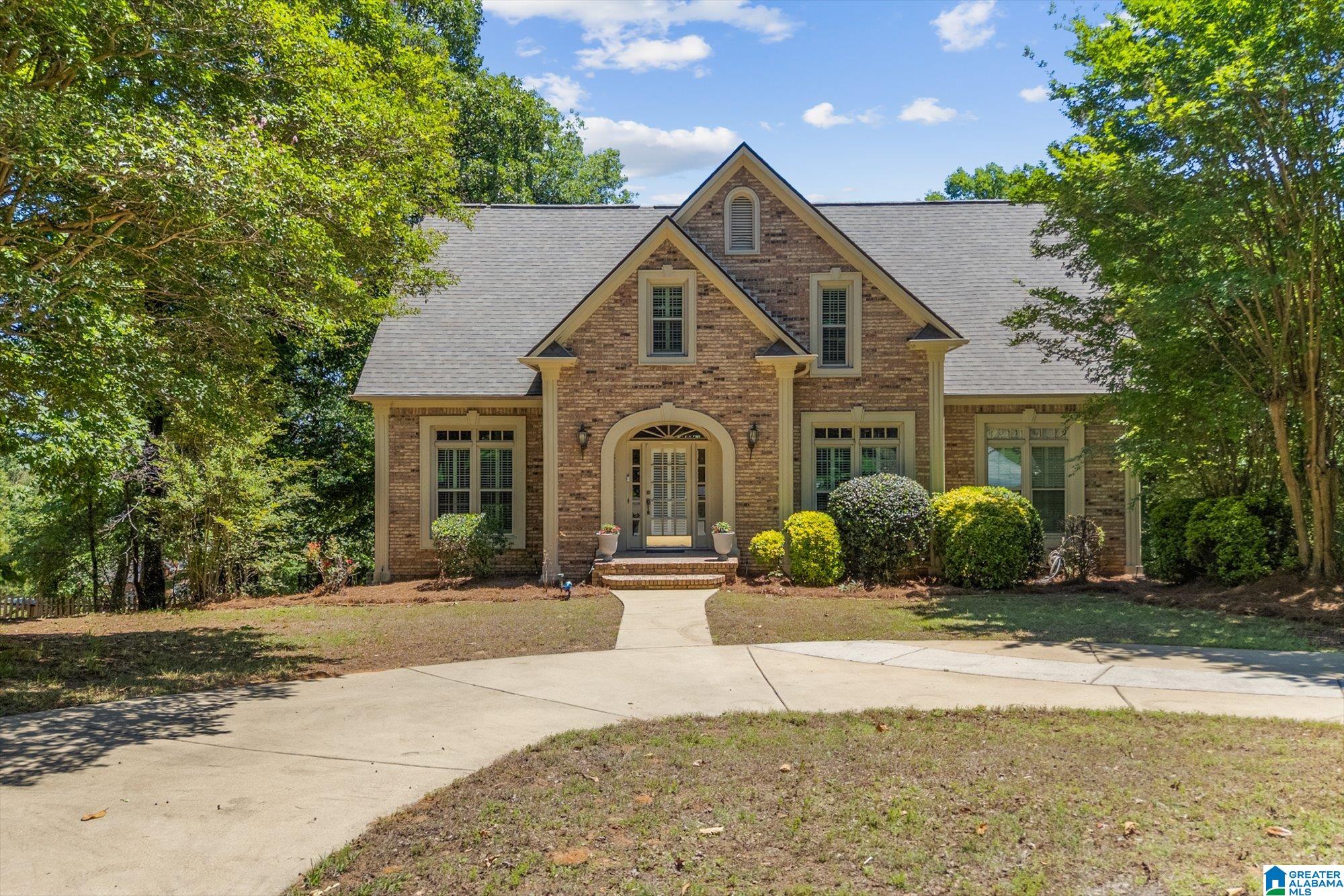 1716 SOUTHPOINTE DRIVE