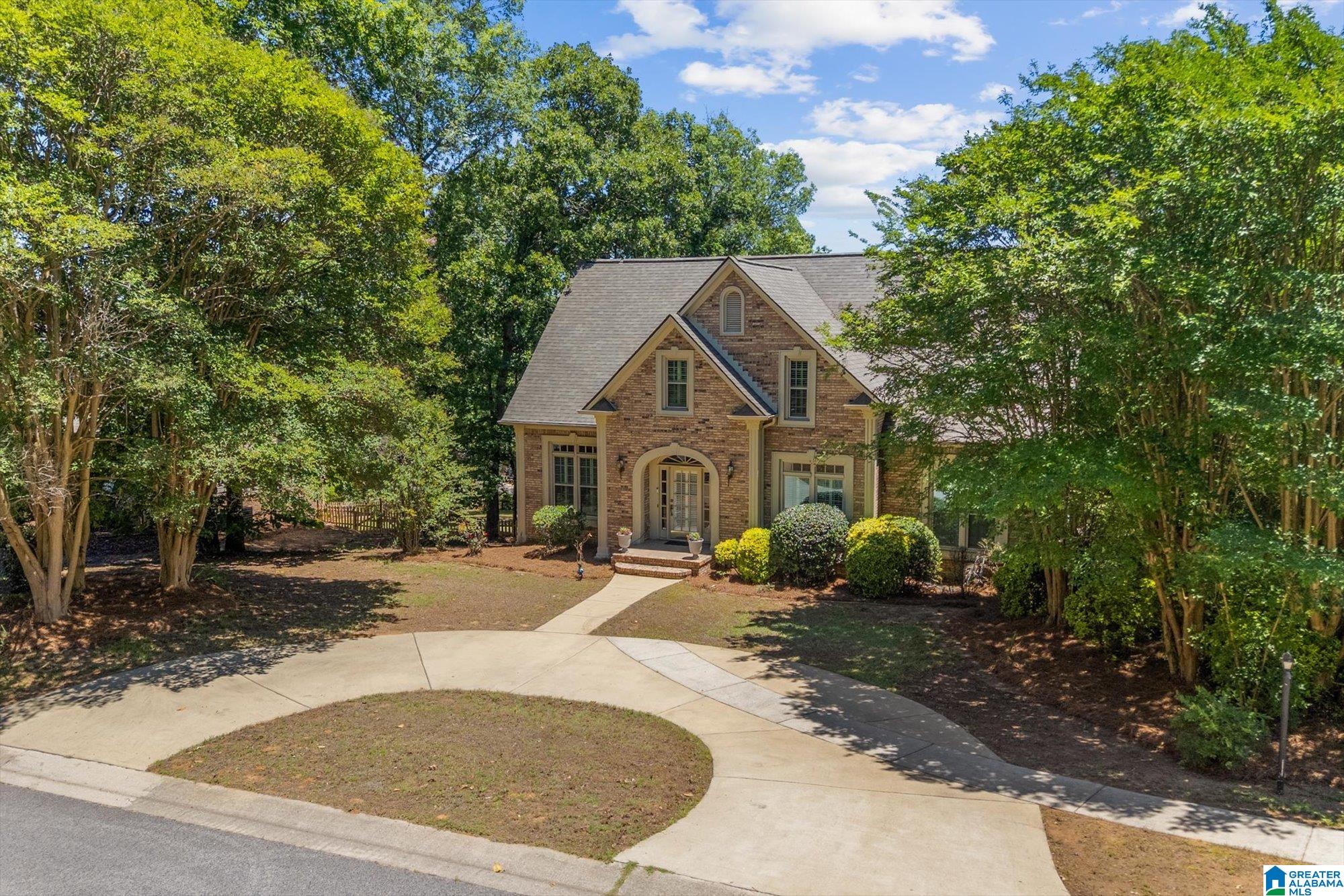 1716 SOUTHPOINTE DRIVE