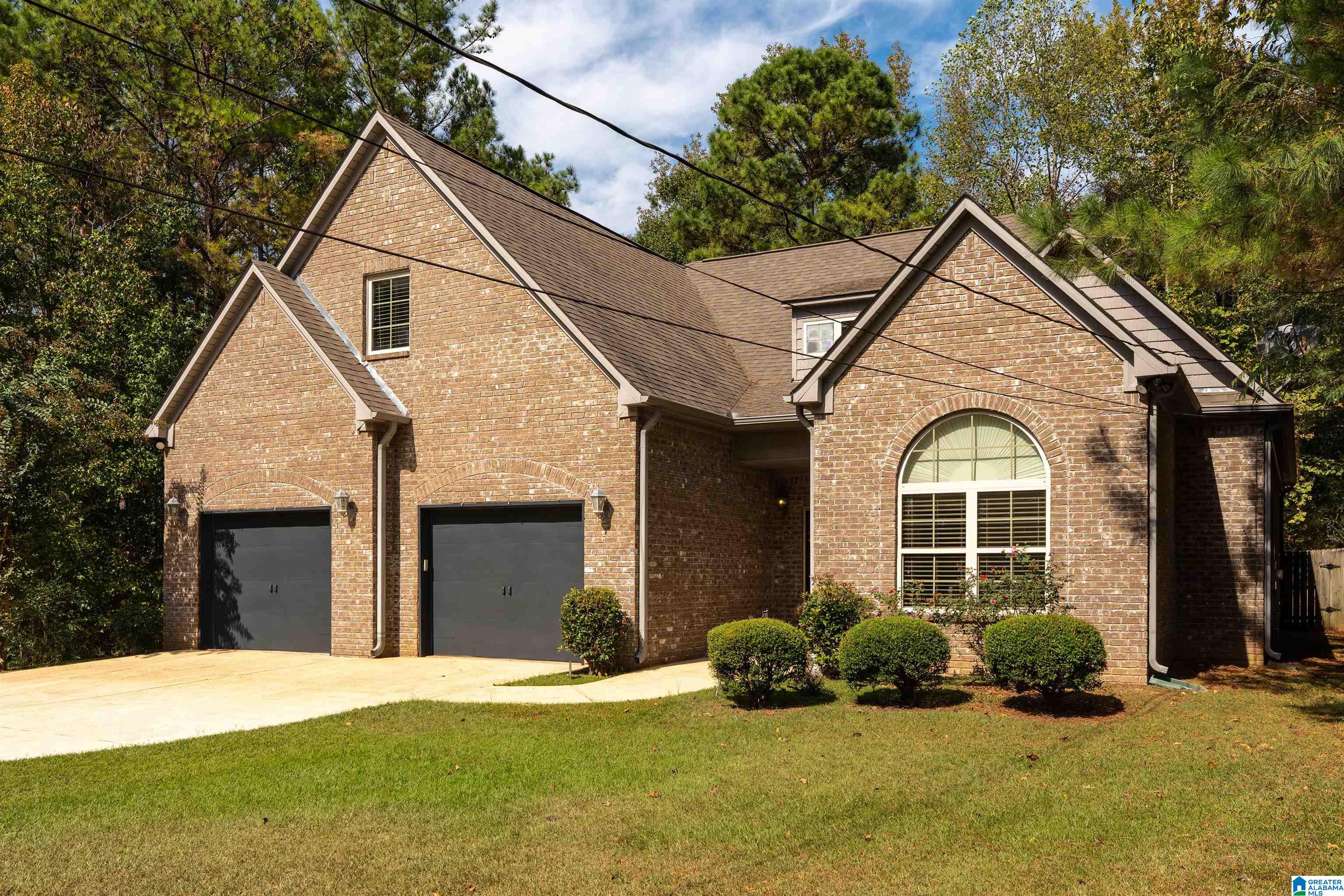 1373 SWAN DRIVE