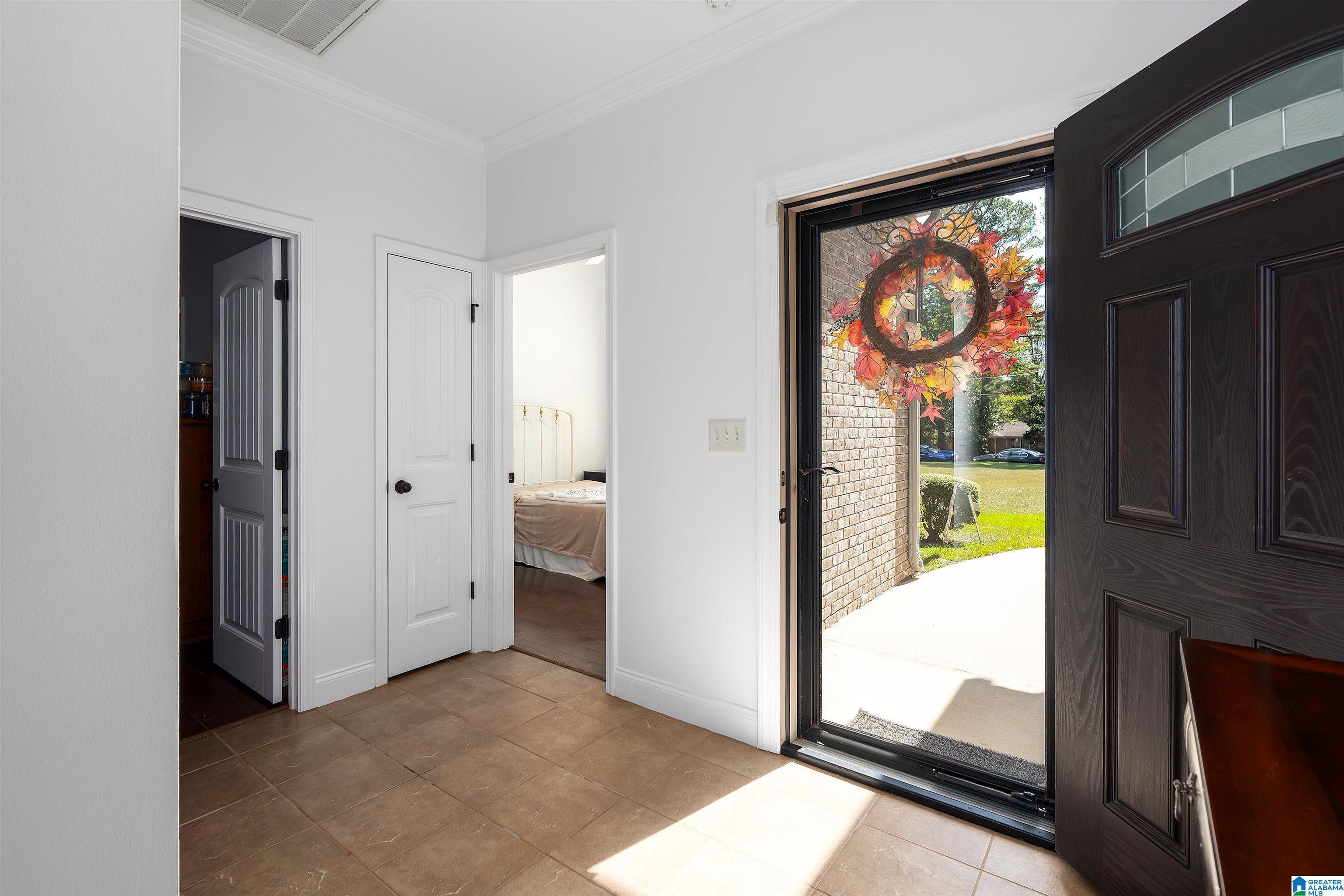 1373 SWAN DRIVE