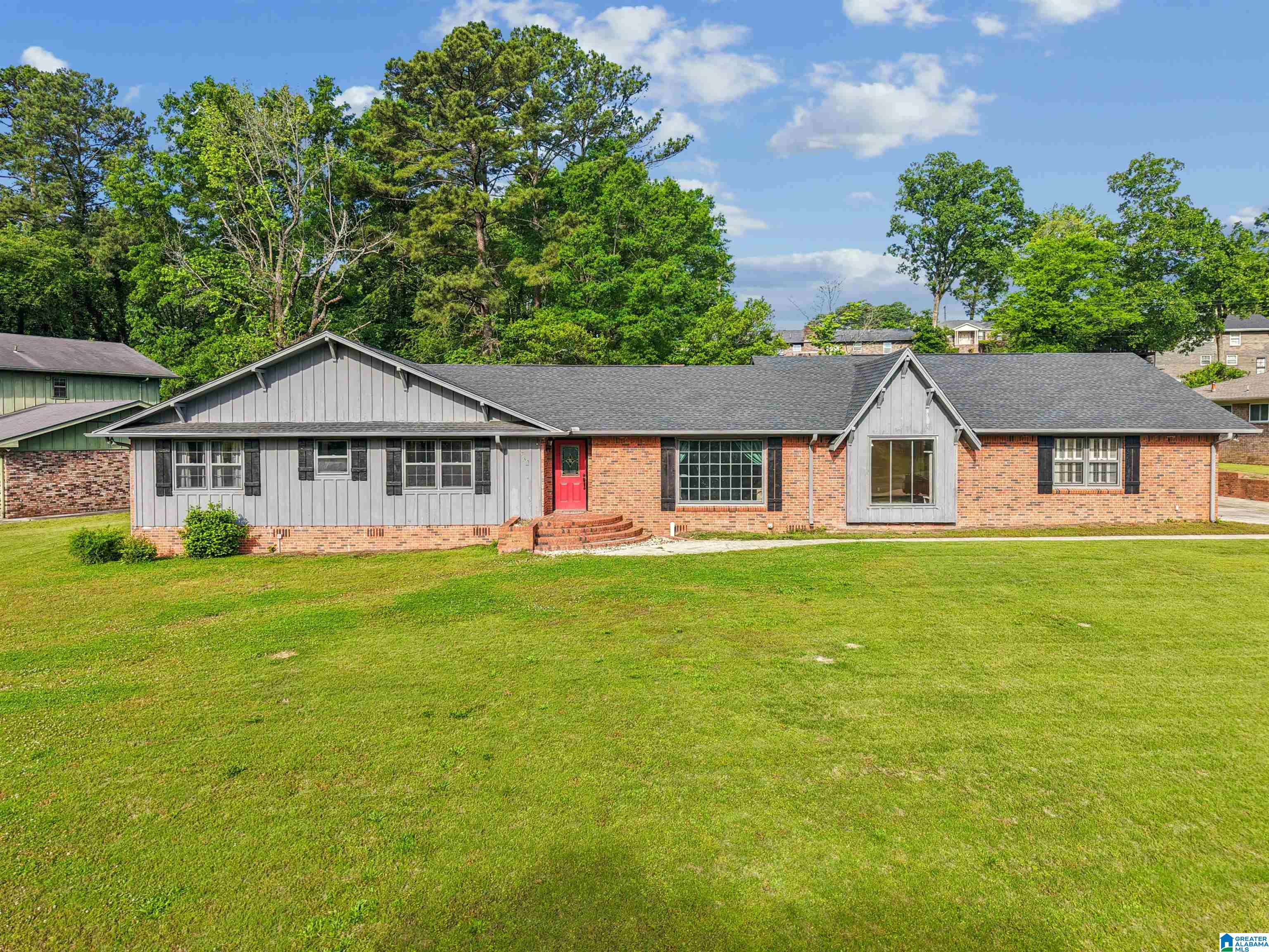 732 MILGRAY LANE - Photo 2