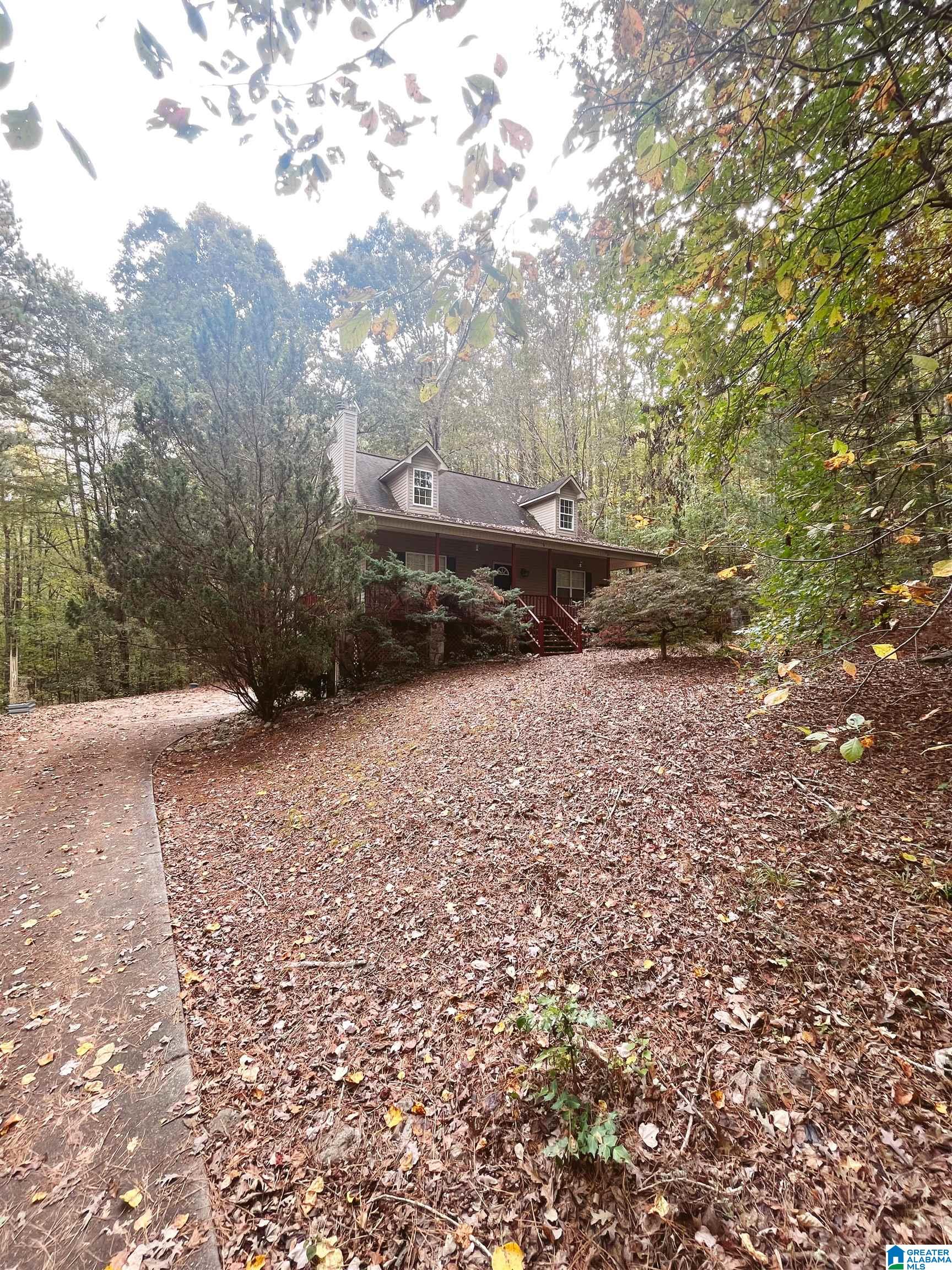 995 BEAVER RIDGE DRIVE