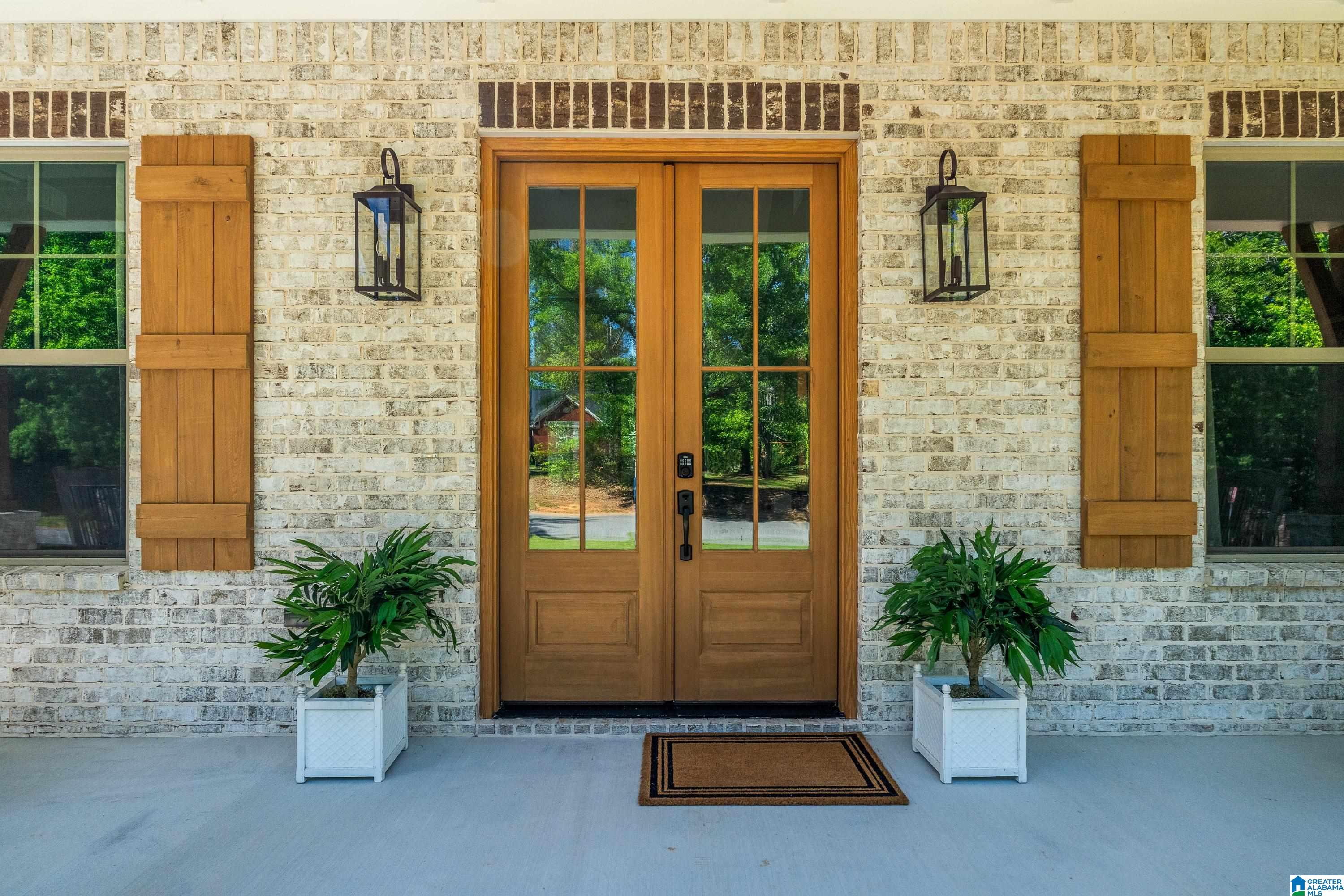 30 CREEKSTONE DRIVE