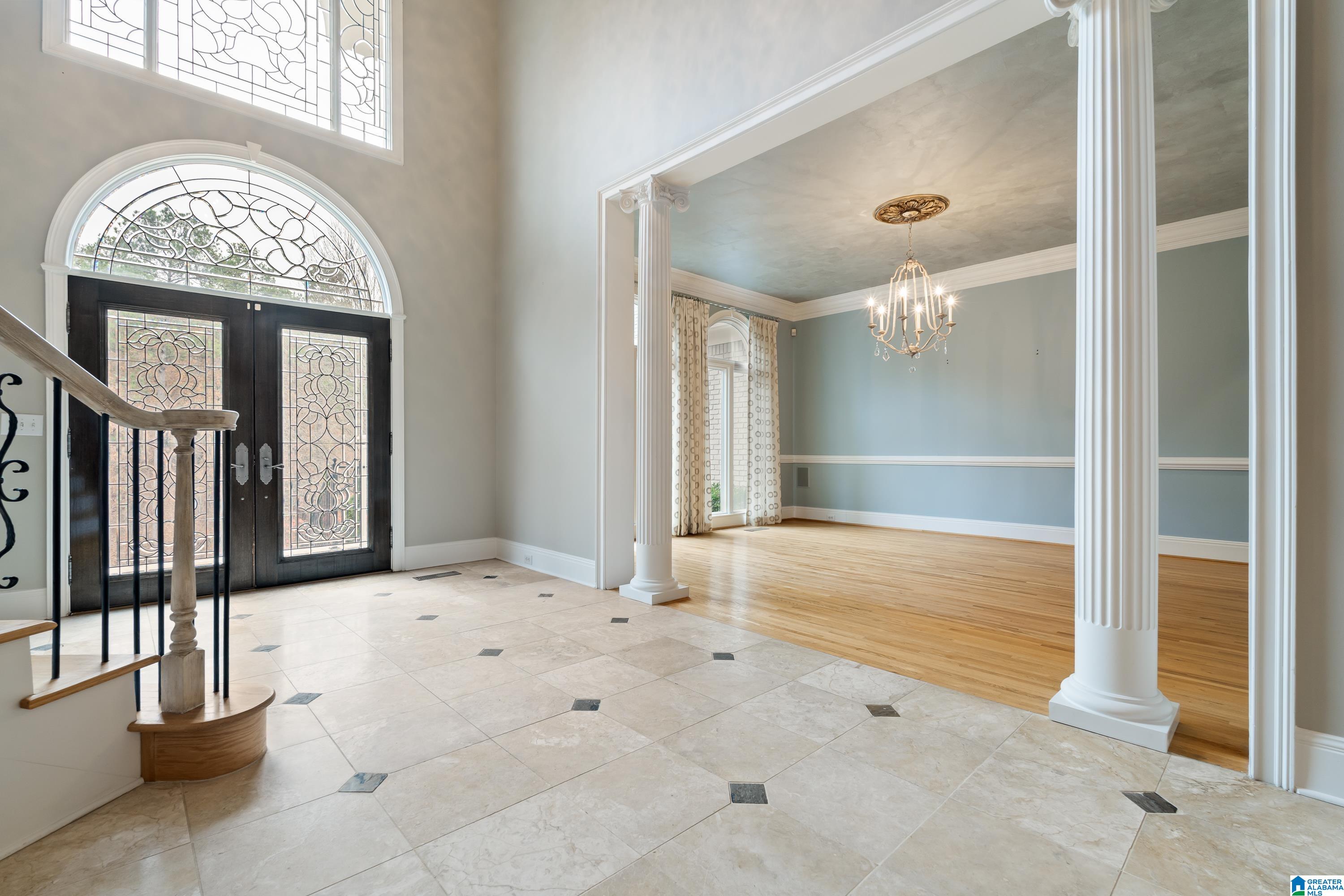 2318 TWELVE OAKS DRIVE