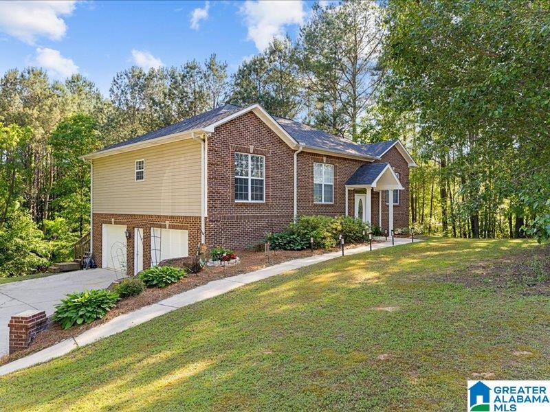 Photo 1 of 33 — 109 RACHEAL LANE, CLEVELAND, AL 35049