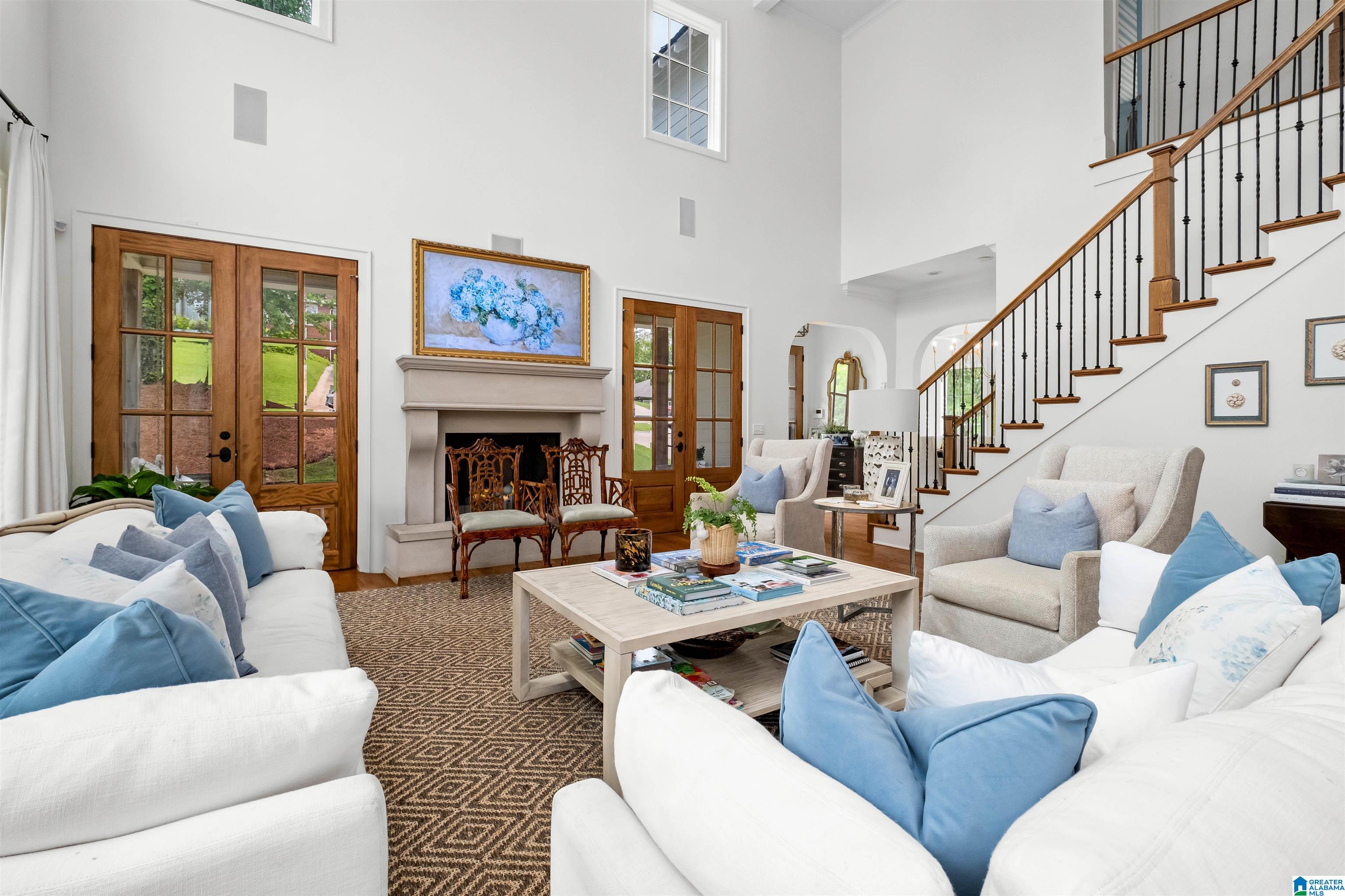 422 DEVON DRIVE