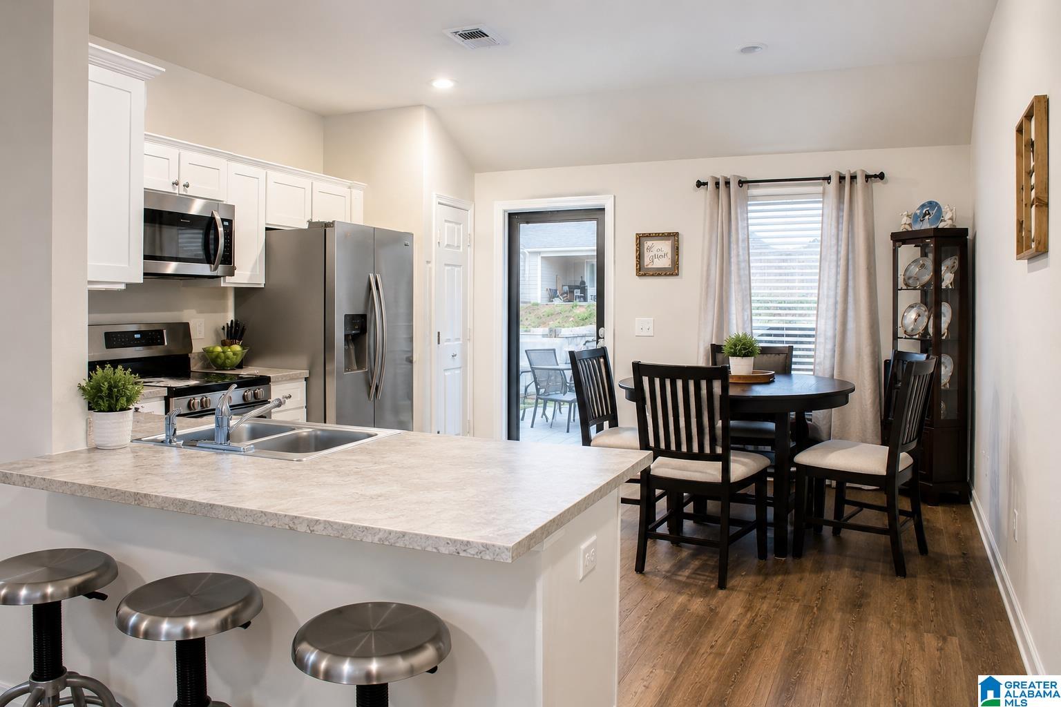416 ANTLER WAY - Photo 2
