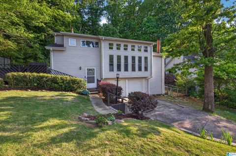 1743 OLD COLUMBIANA ROAD HOMEWOOD AL 35216