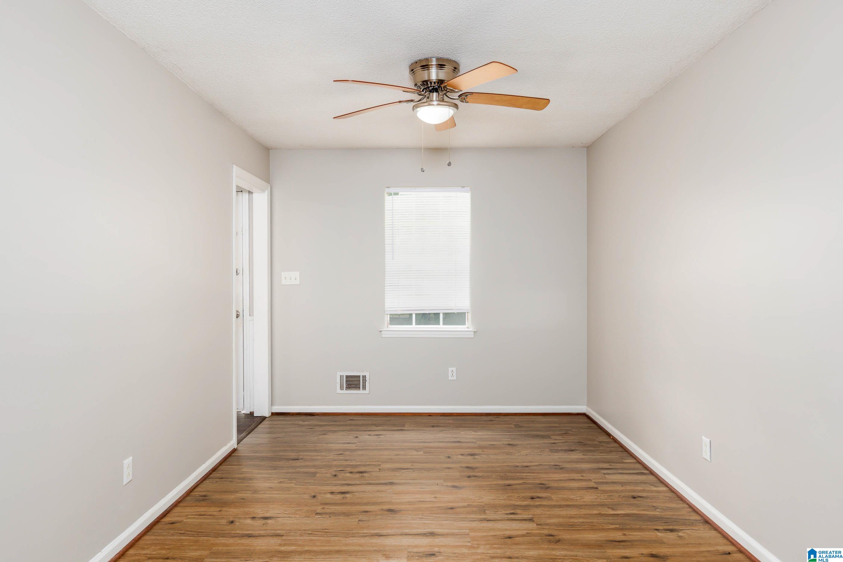 1708 ENGLISH KNOLL LANE