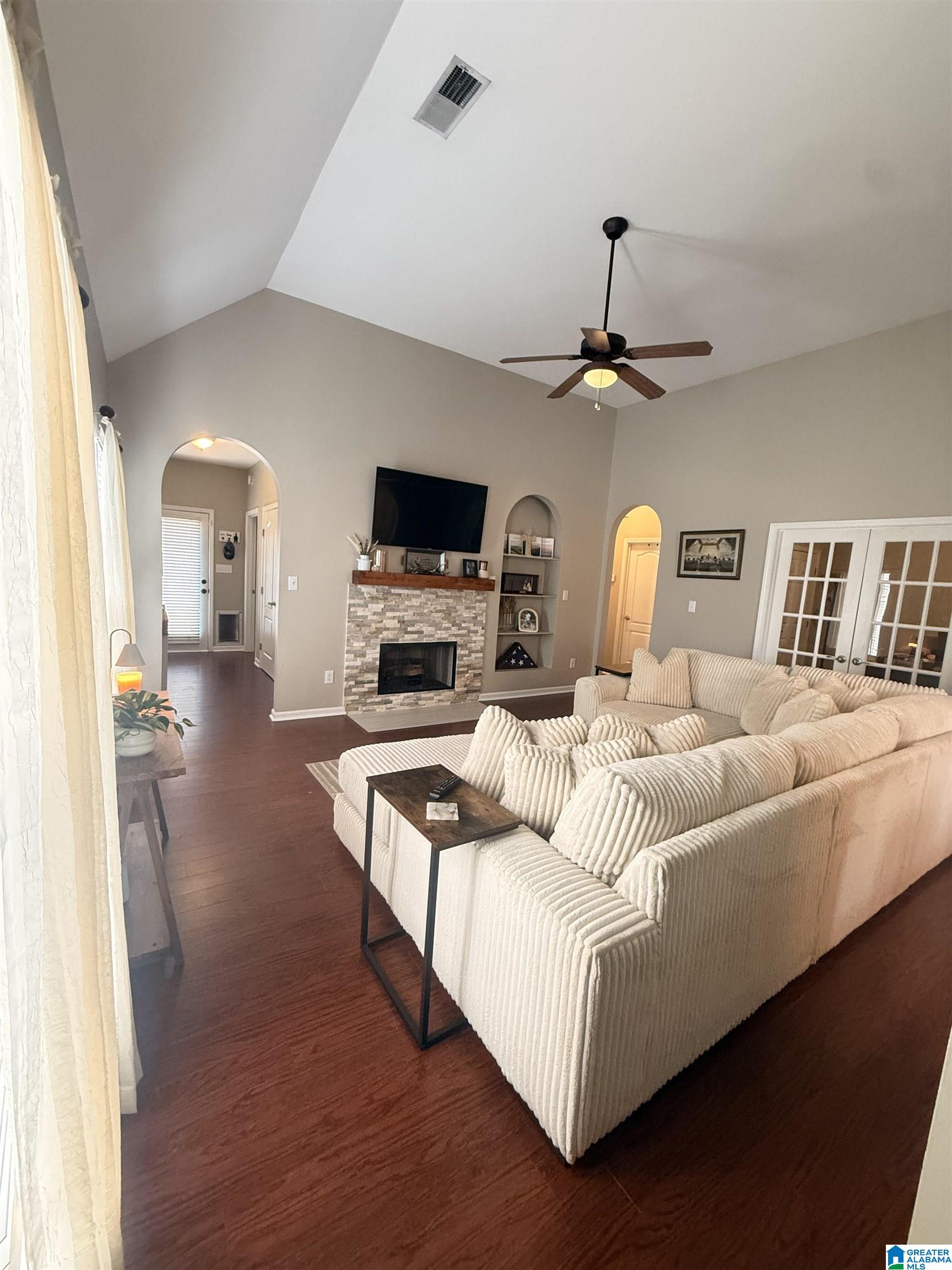 5447 AZALEA TRACE