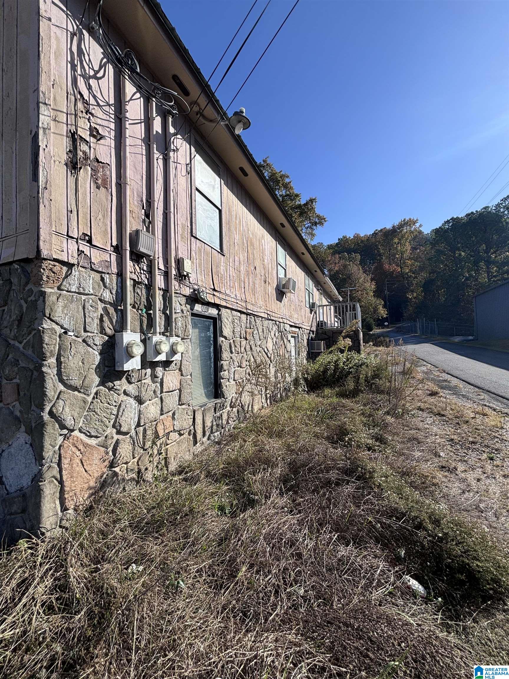 3459 PELHAM PARKWAY 3459