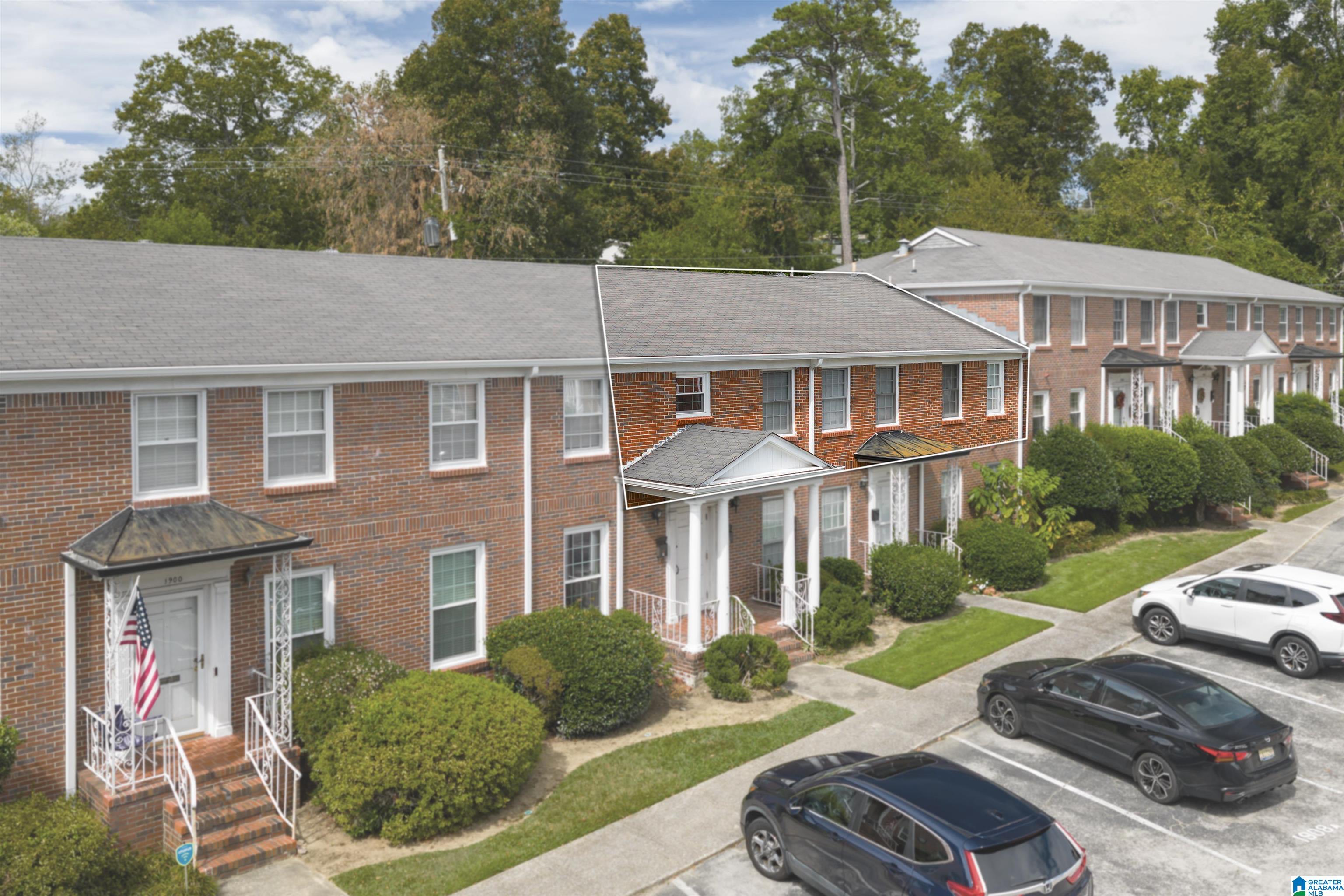 1902 LAUREL ROAD B