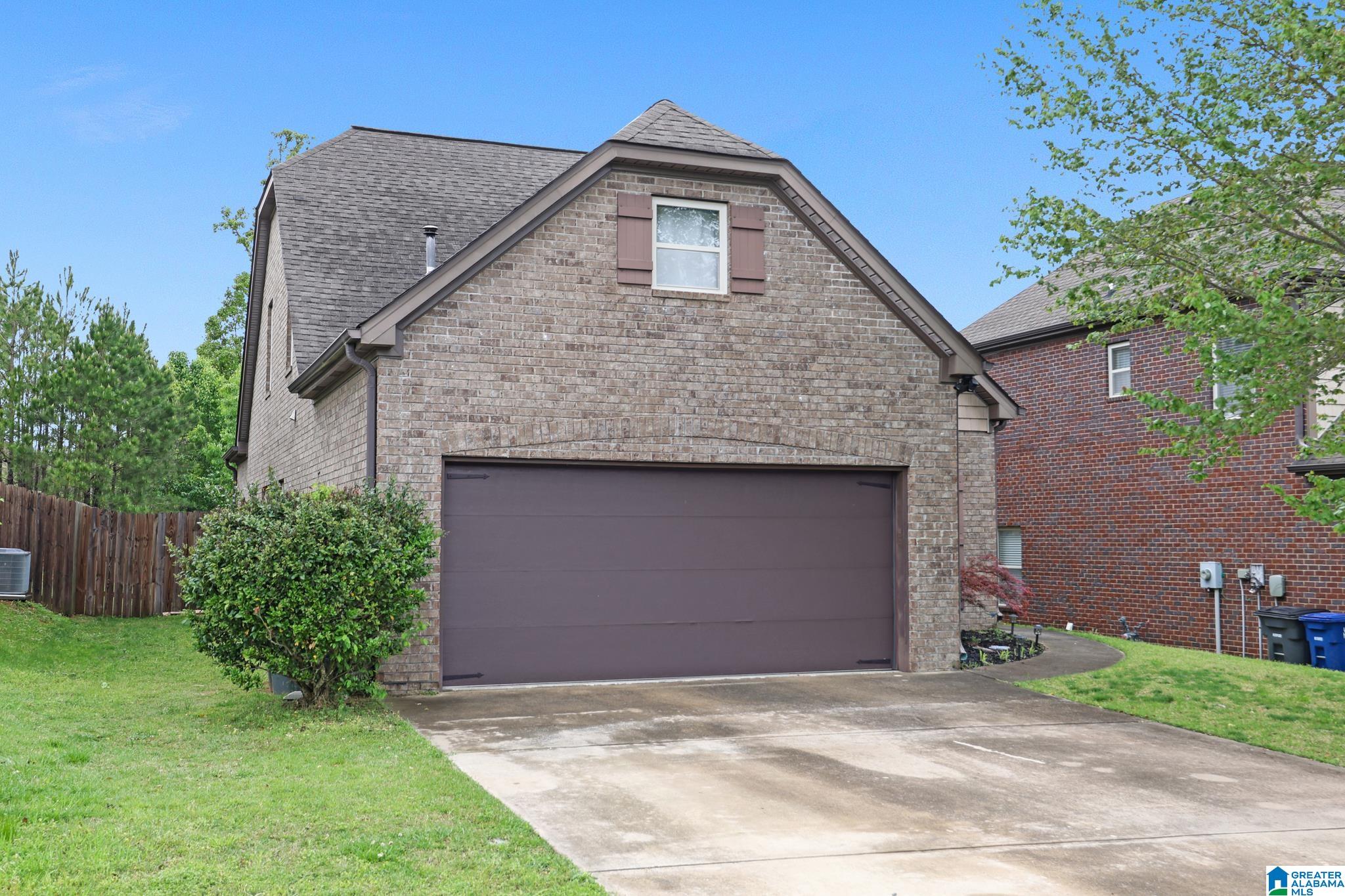 292 GLEN CROSS DRIVE