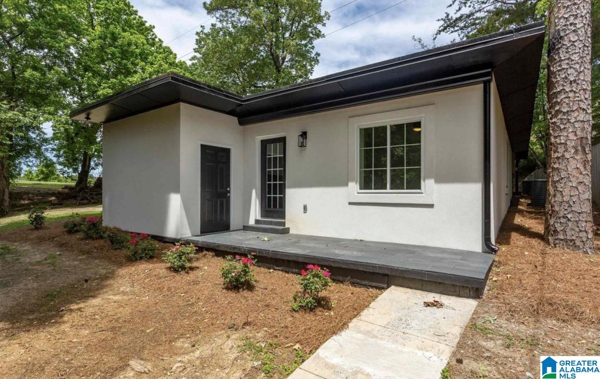 1311 COLUMBIANA ROAD