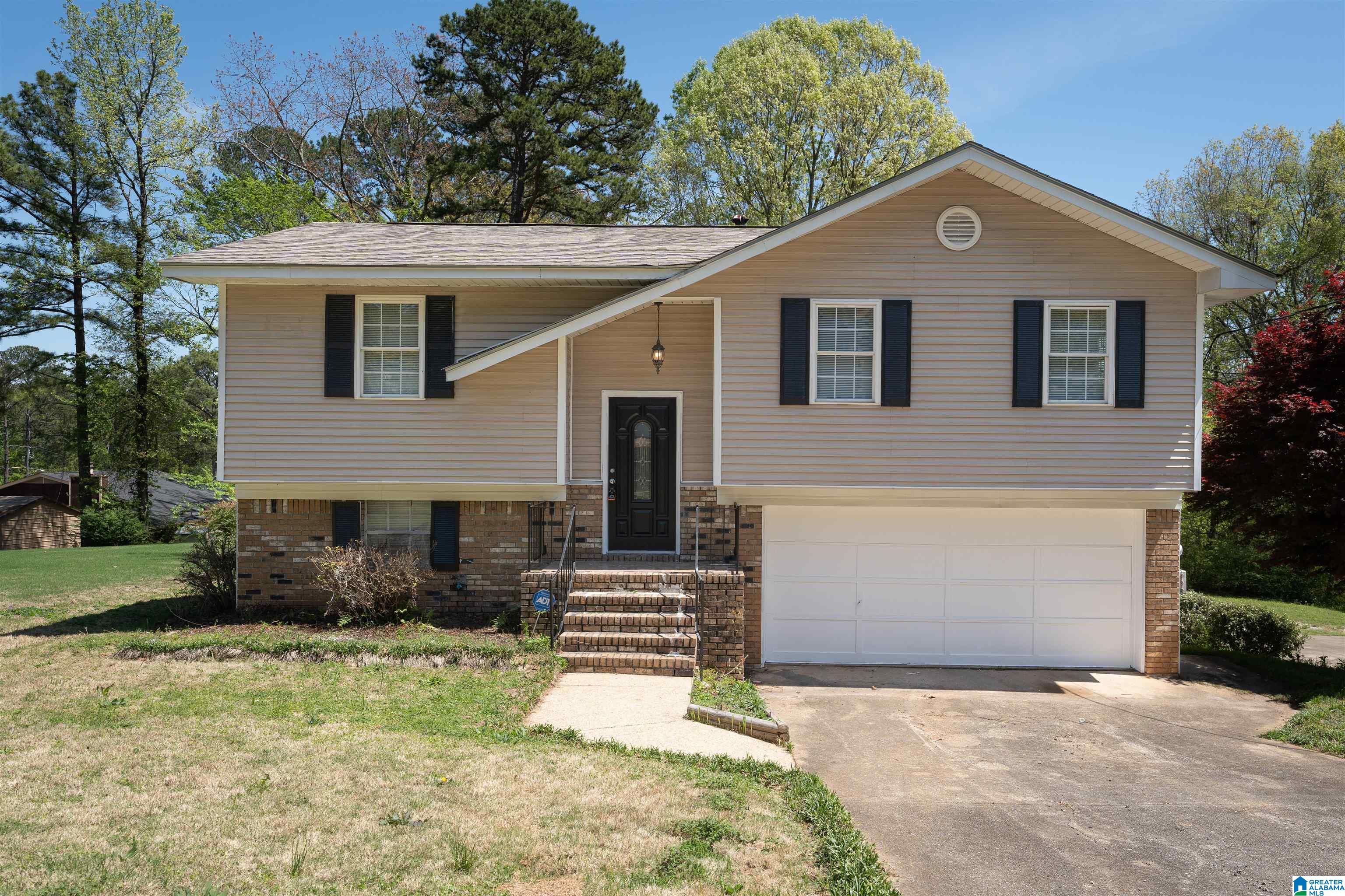 Photo 1 of 1 — 9721 BRYANT AVENUE, BIRMINGHAM, AL 35217
