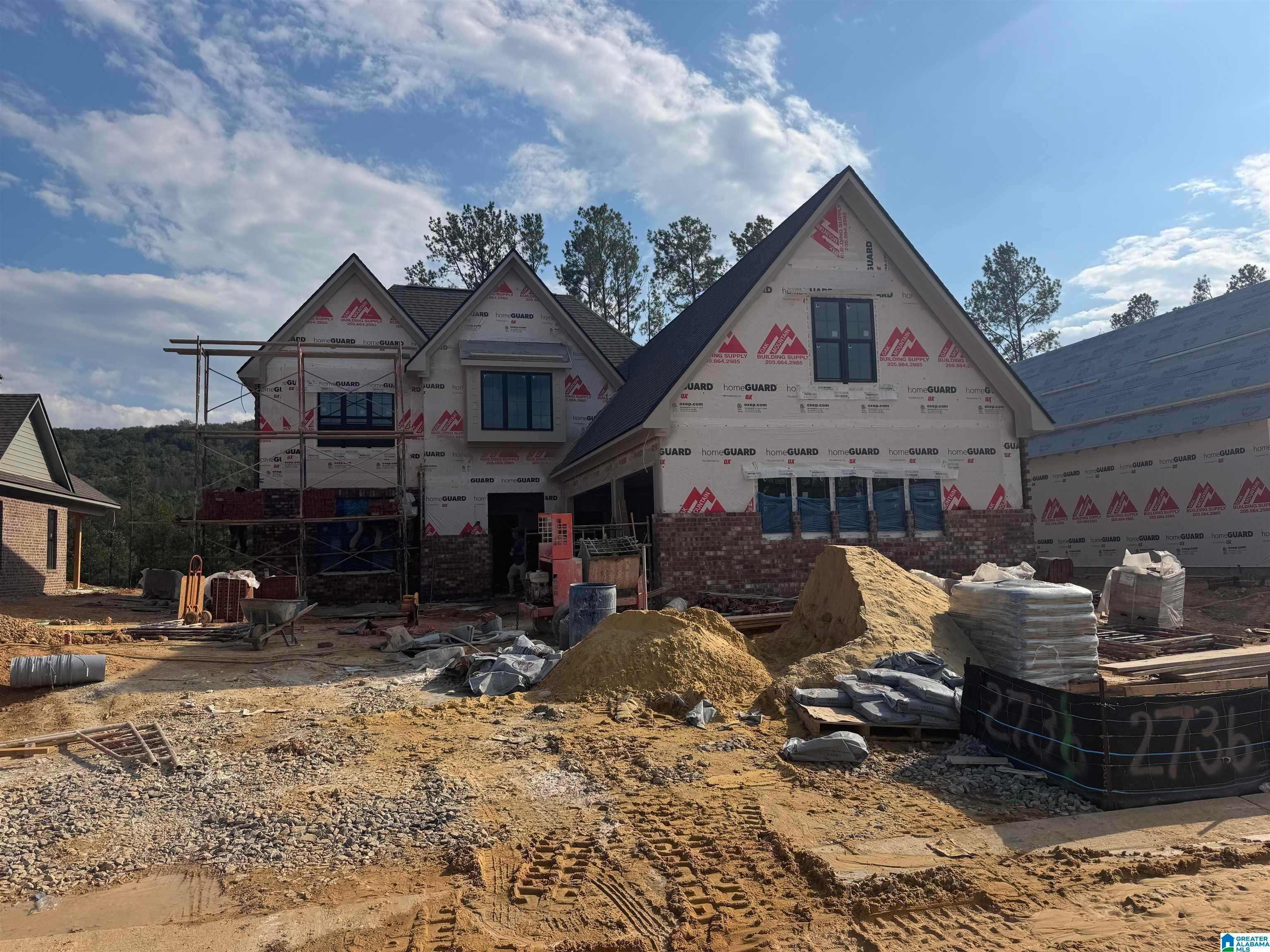 140 SINCLAIR GLEN