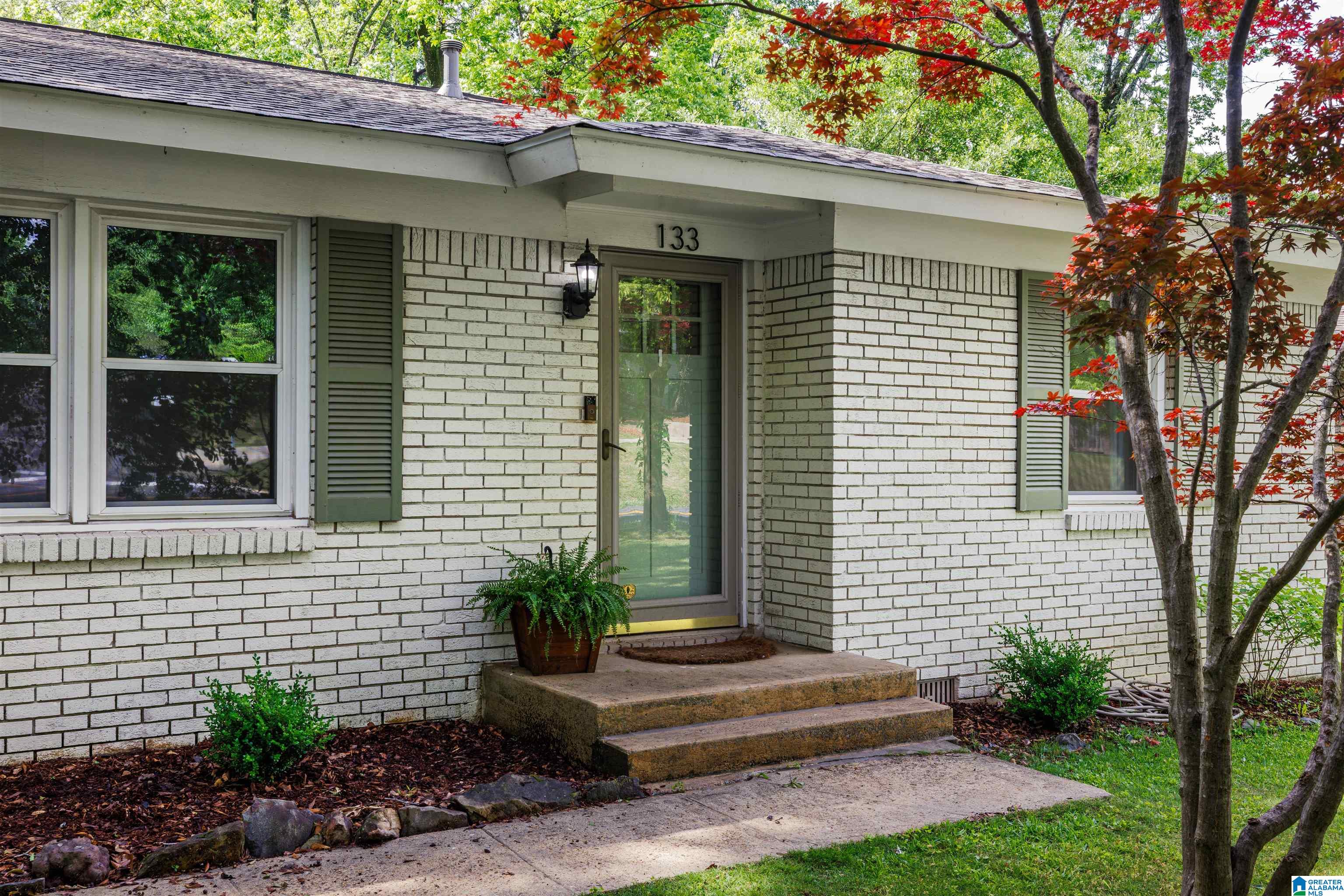 133 OXMOOR ROAD