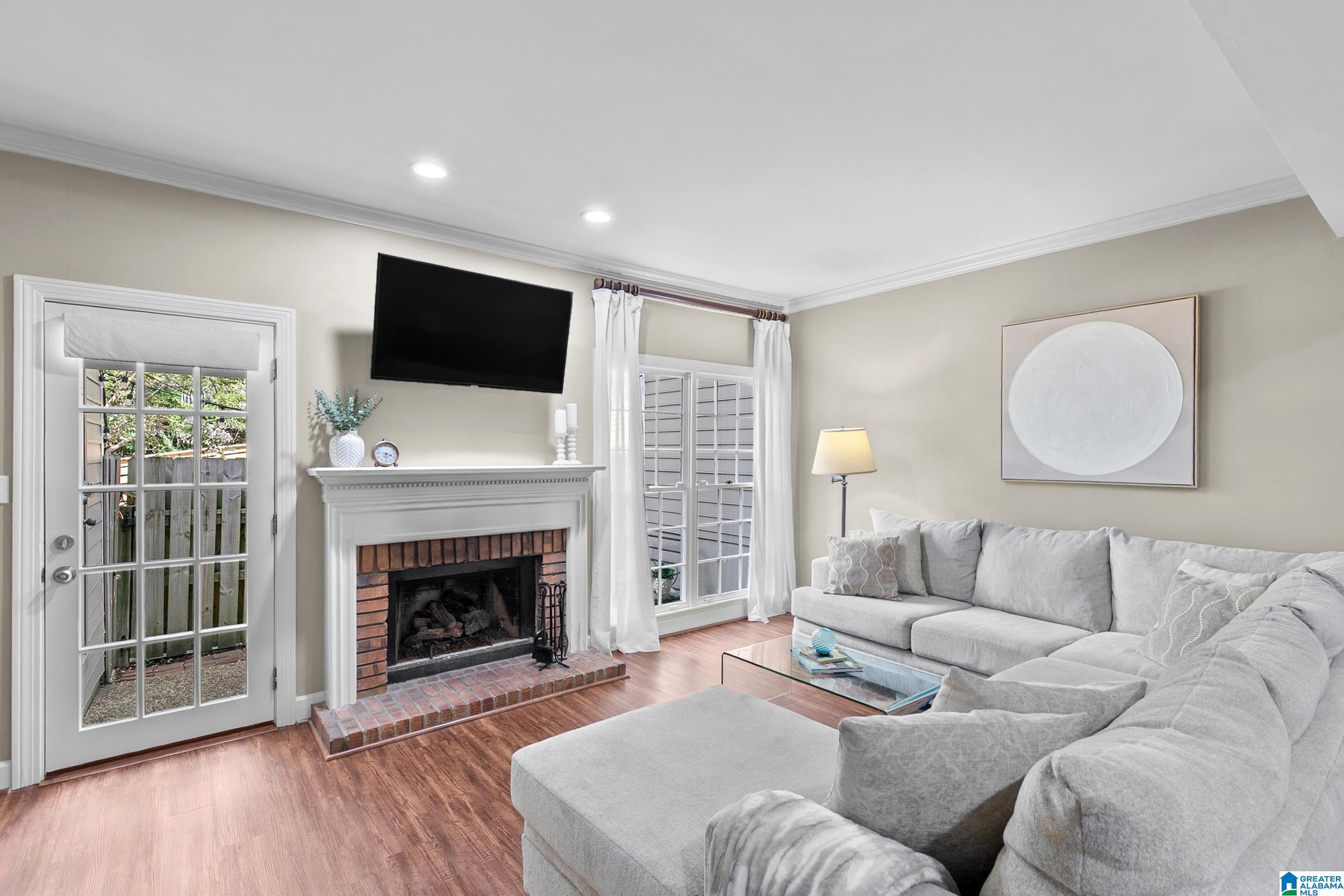 1227 S 33RD STREET B