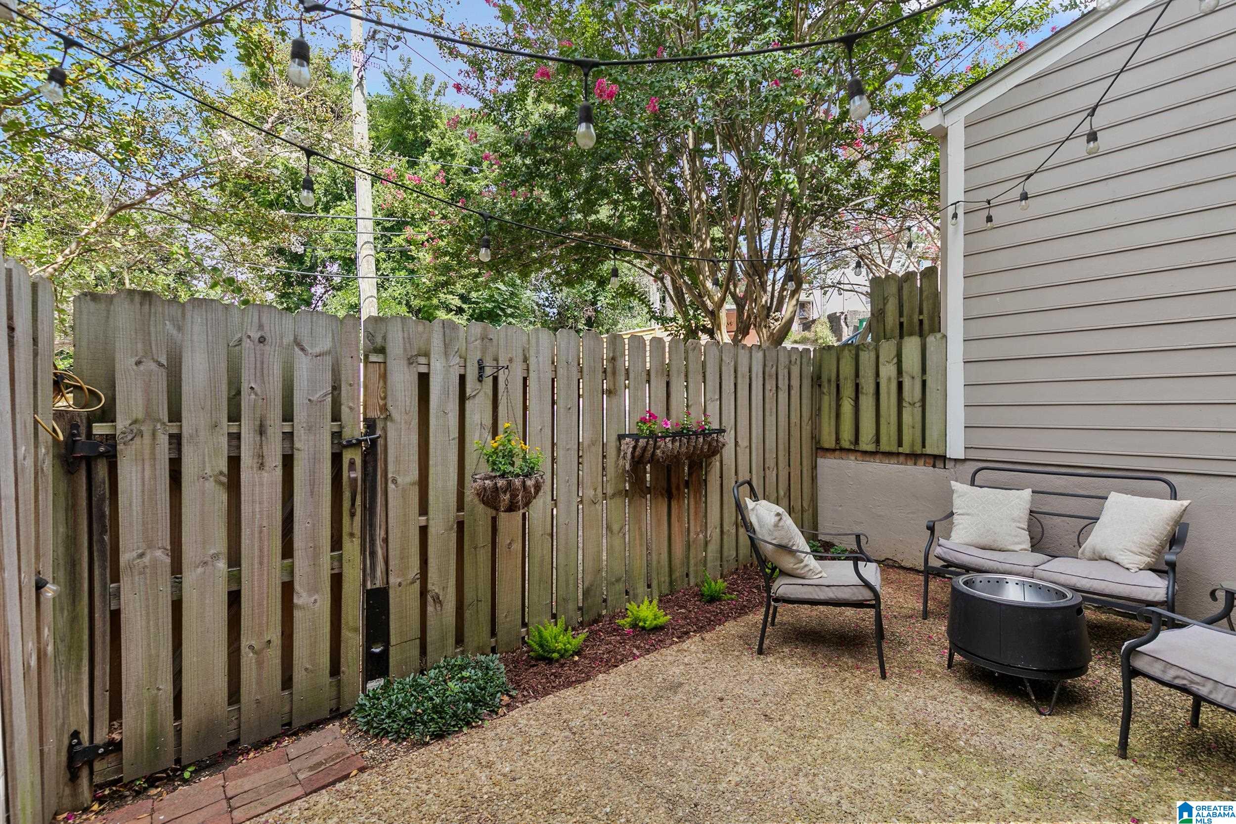 1227 S 33RD STREET B