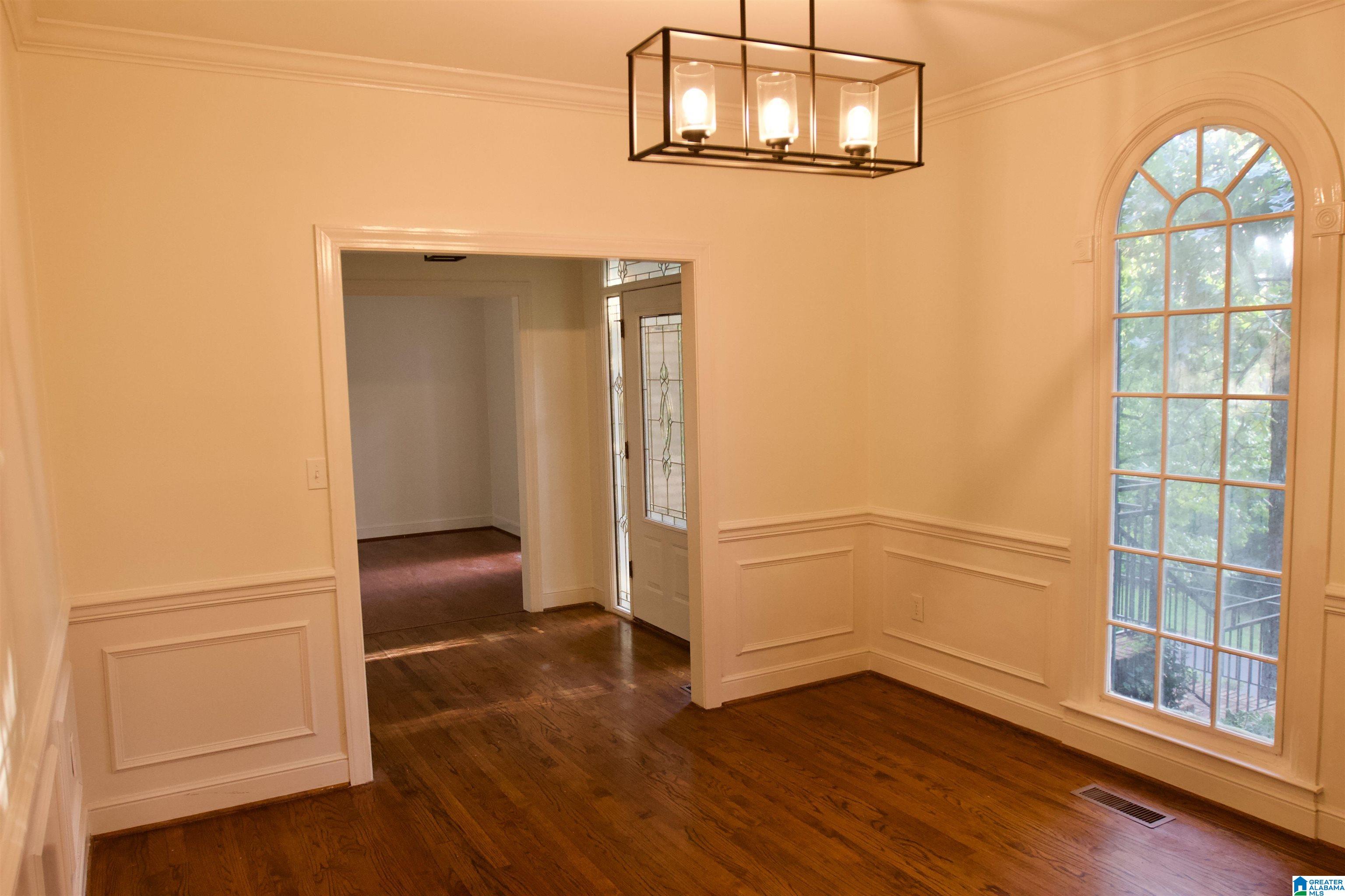 4431 VICKSBURG DRIVE