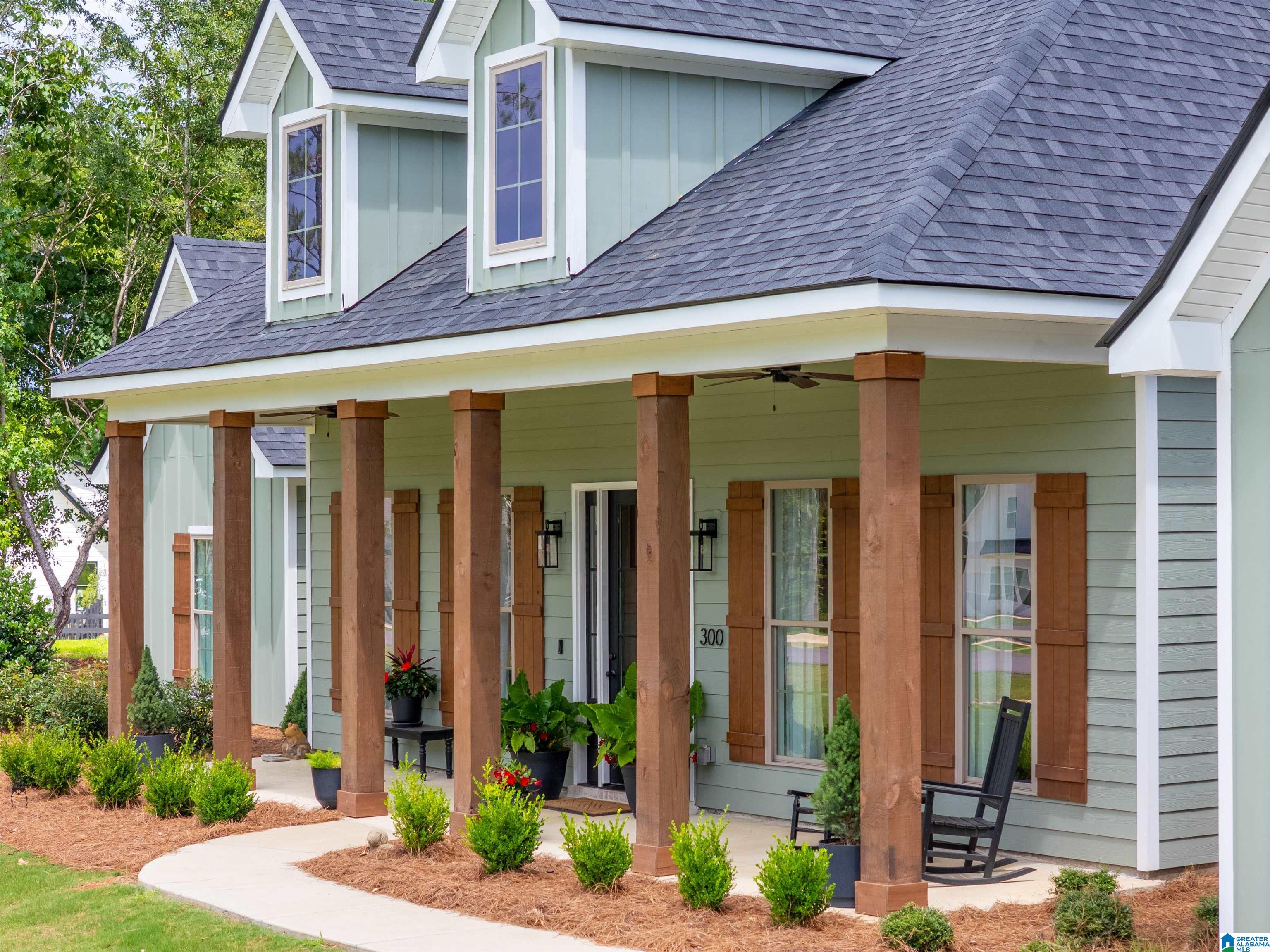 300 STONEWOOD TRAIL