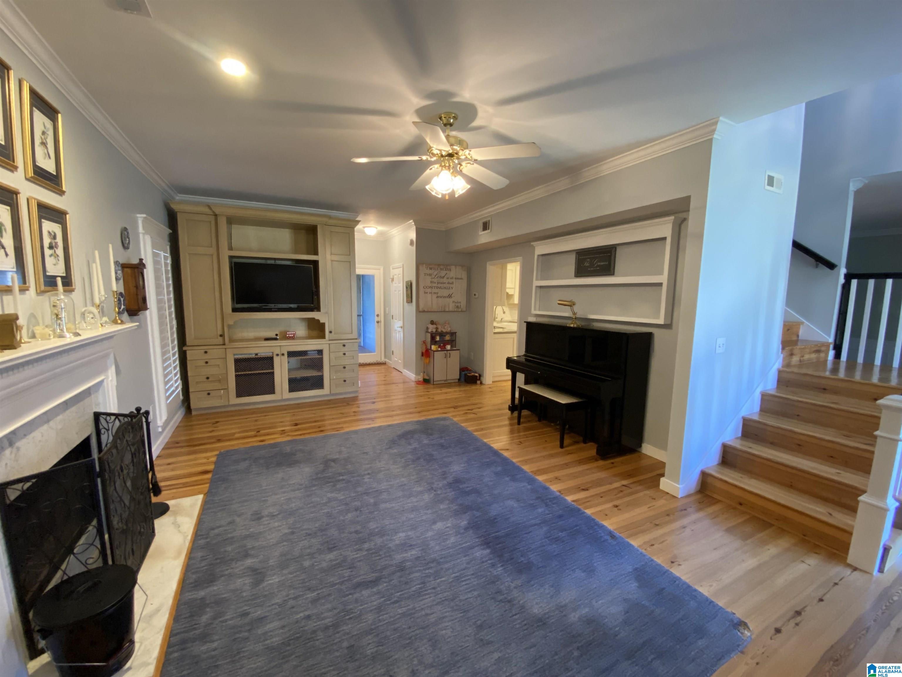 1117 AMBERLEY WOODS DRIVE