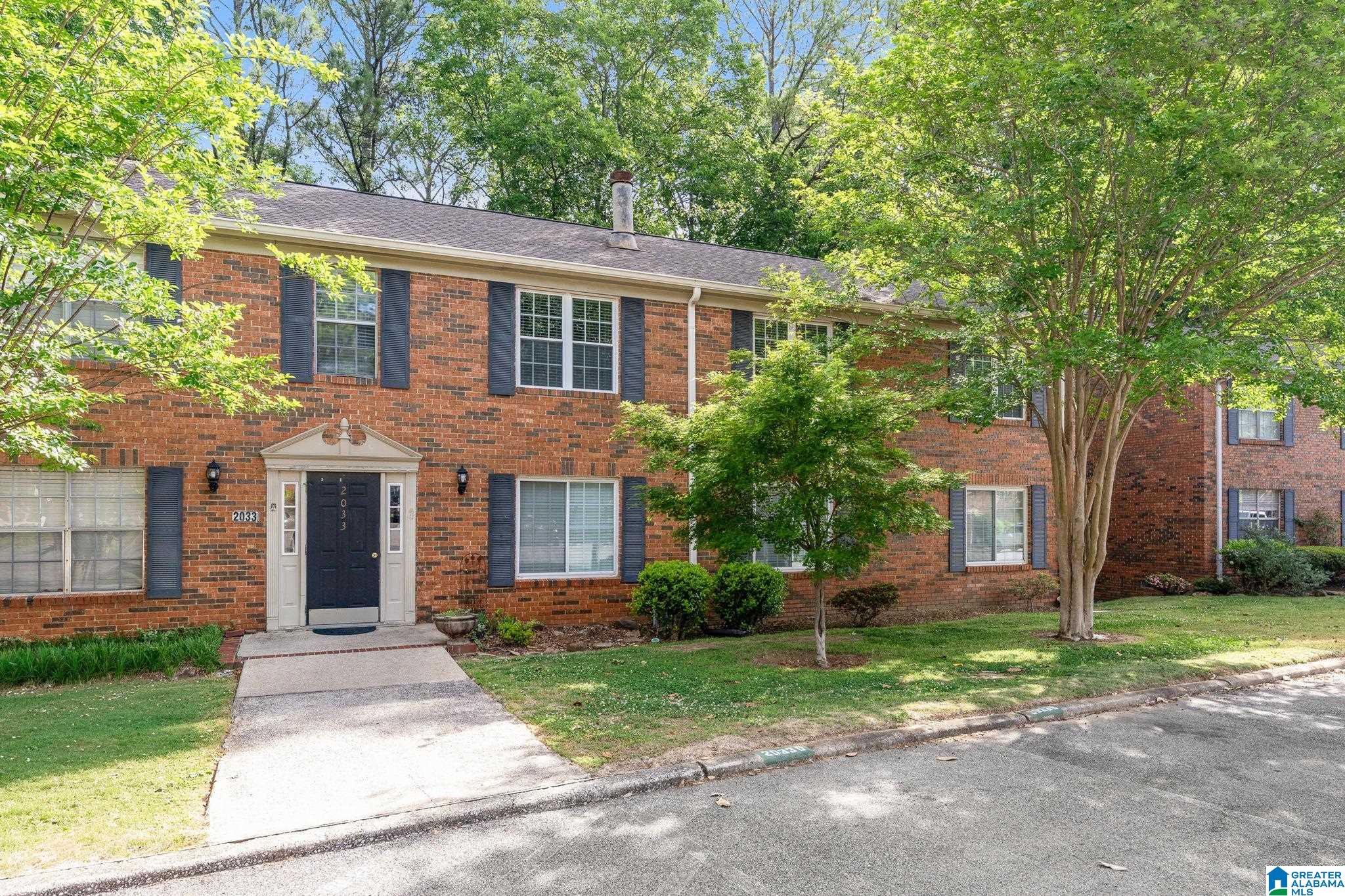 2033 MONTREAT PARKWAY D