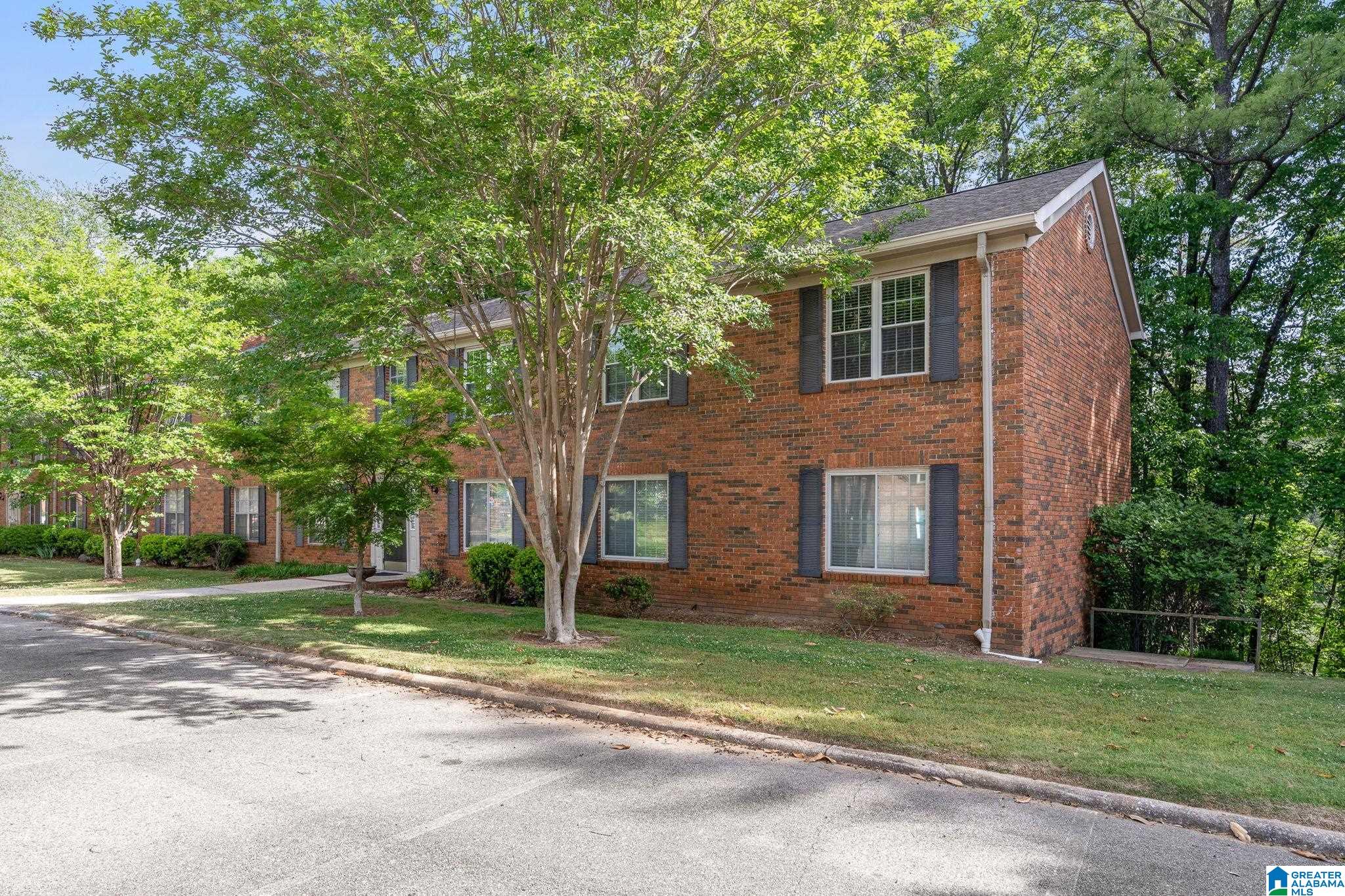 2033 MONTREAT PARKWAY D