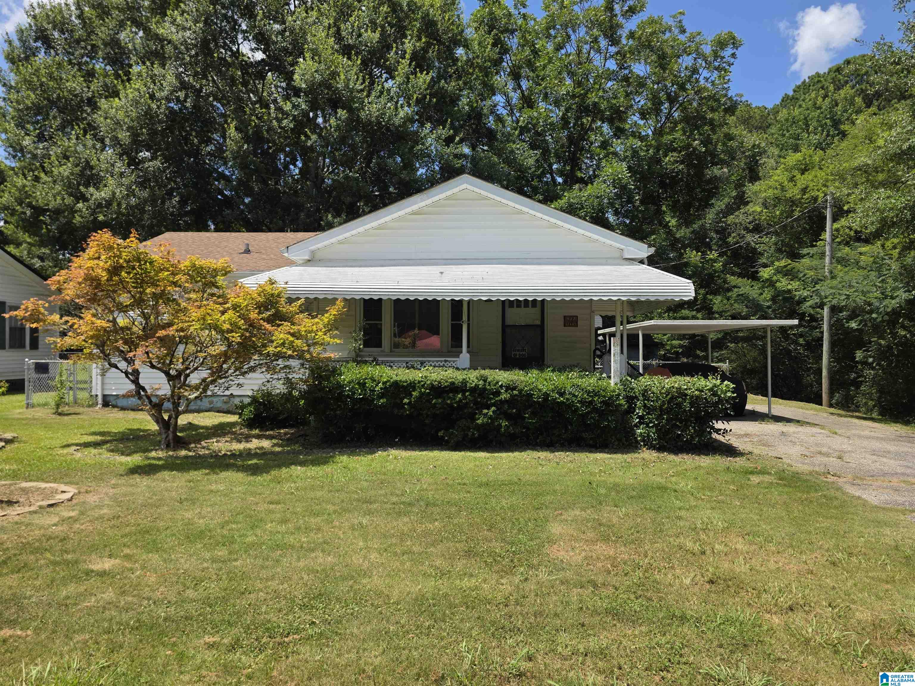 Photo 1 of 17 — 537 LEAHY CIRCLE, TALLADEGA, AL 35160