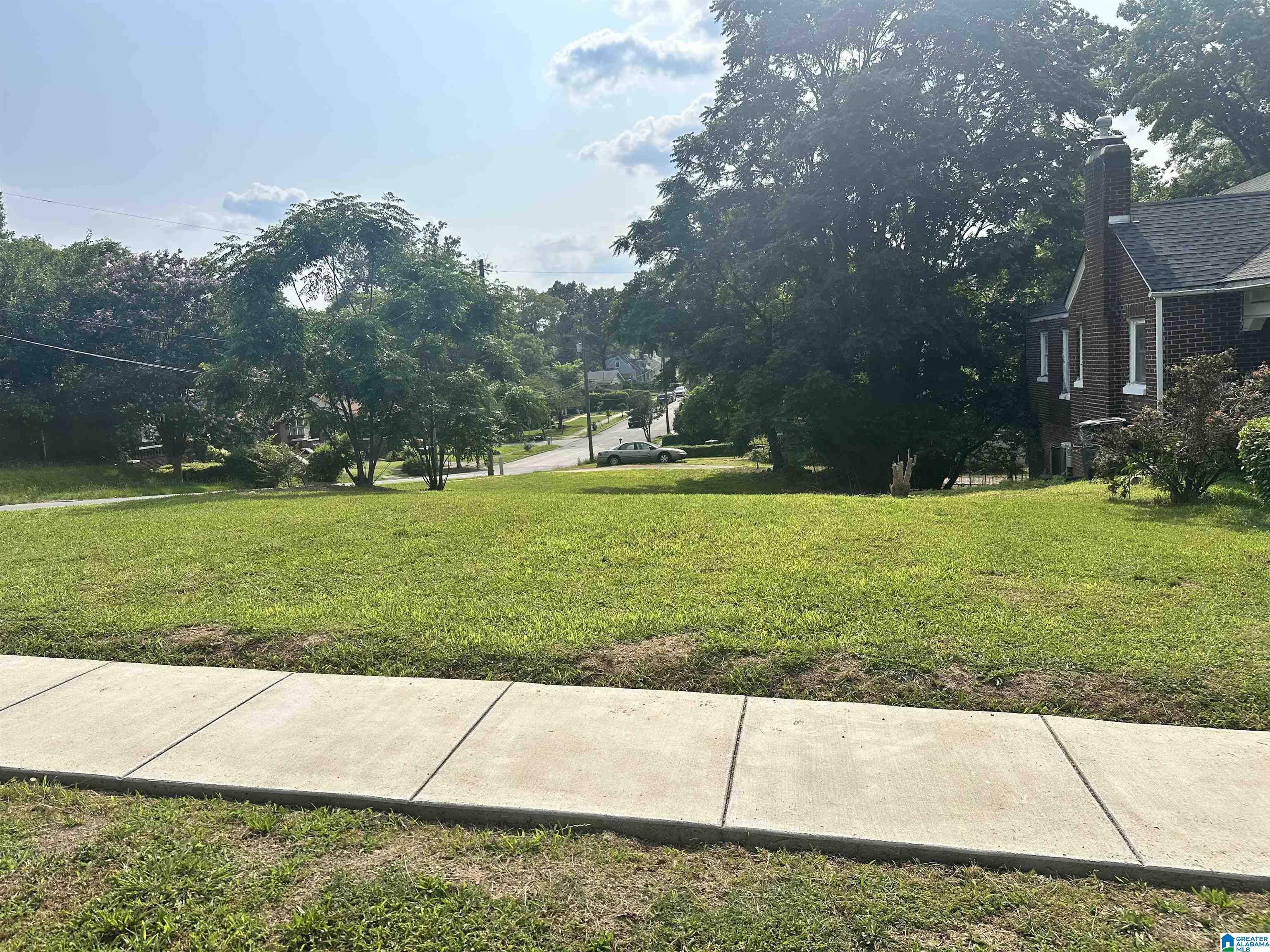 Photo 1 of 2 — 900 7TH STREET W 1, BIRMINGHAM, AL 35204
