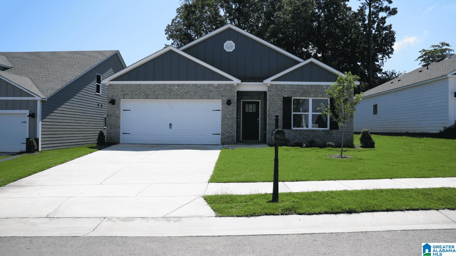 Photo 1 of 27 — 5574 POST OAK TRAIL, MCCALLA, AL 35022