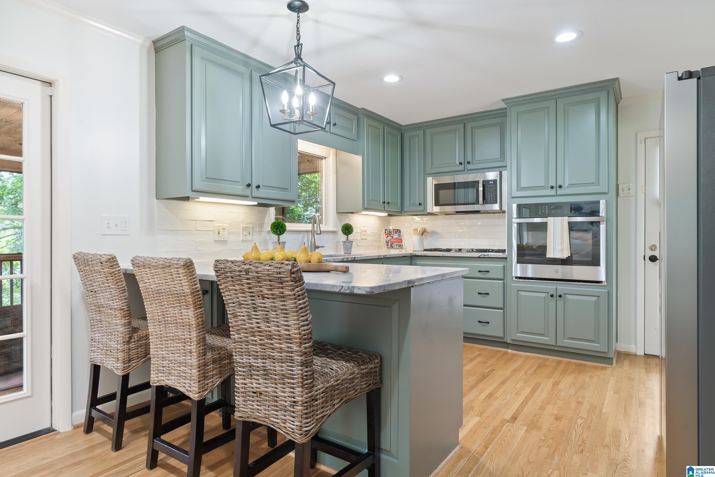 3317 SANDHURST ROAD