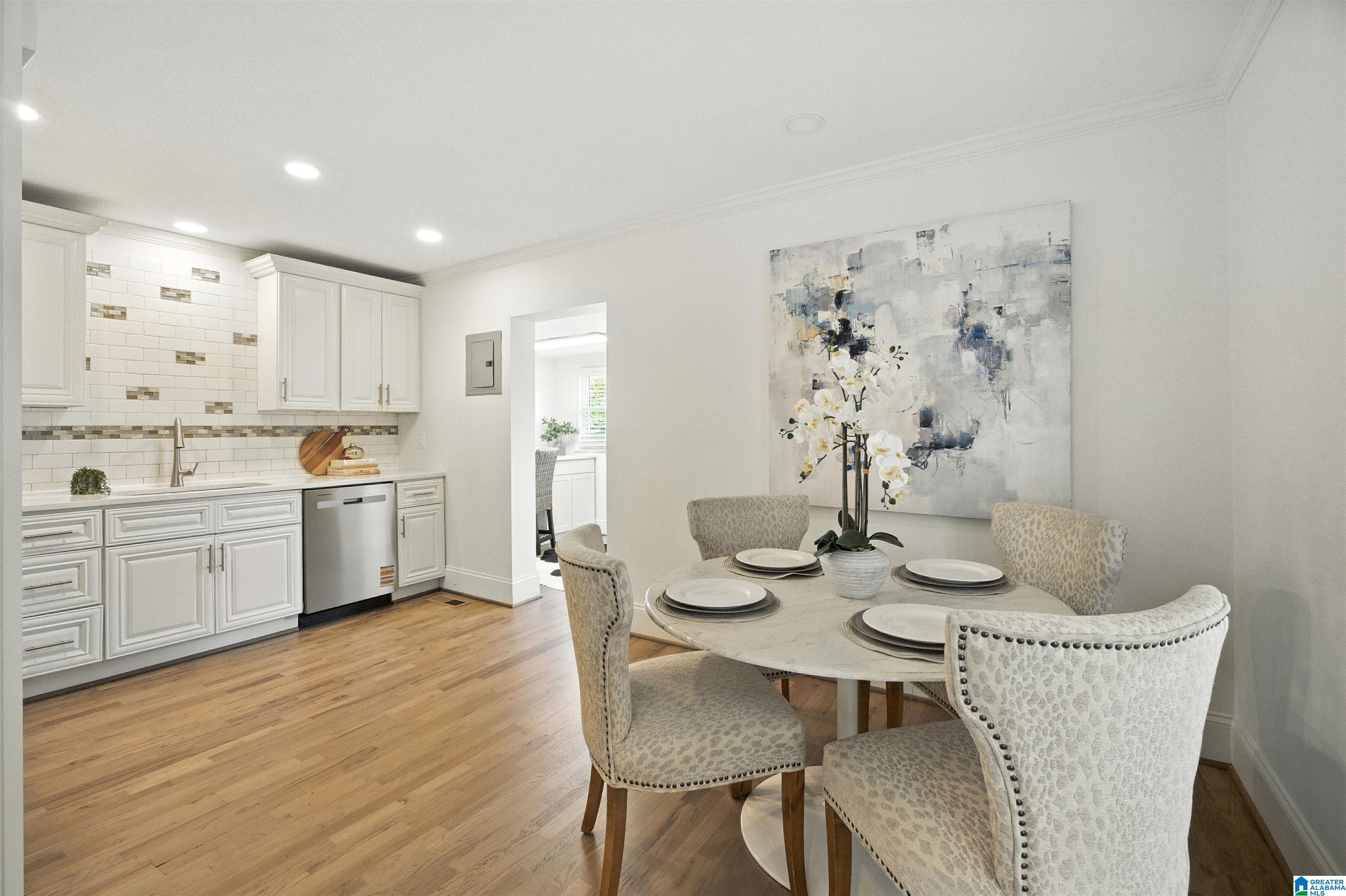 613 GREENHILL DRIVE
