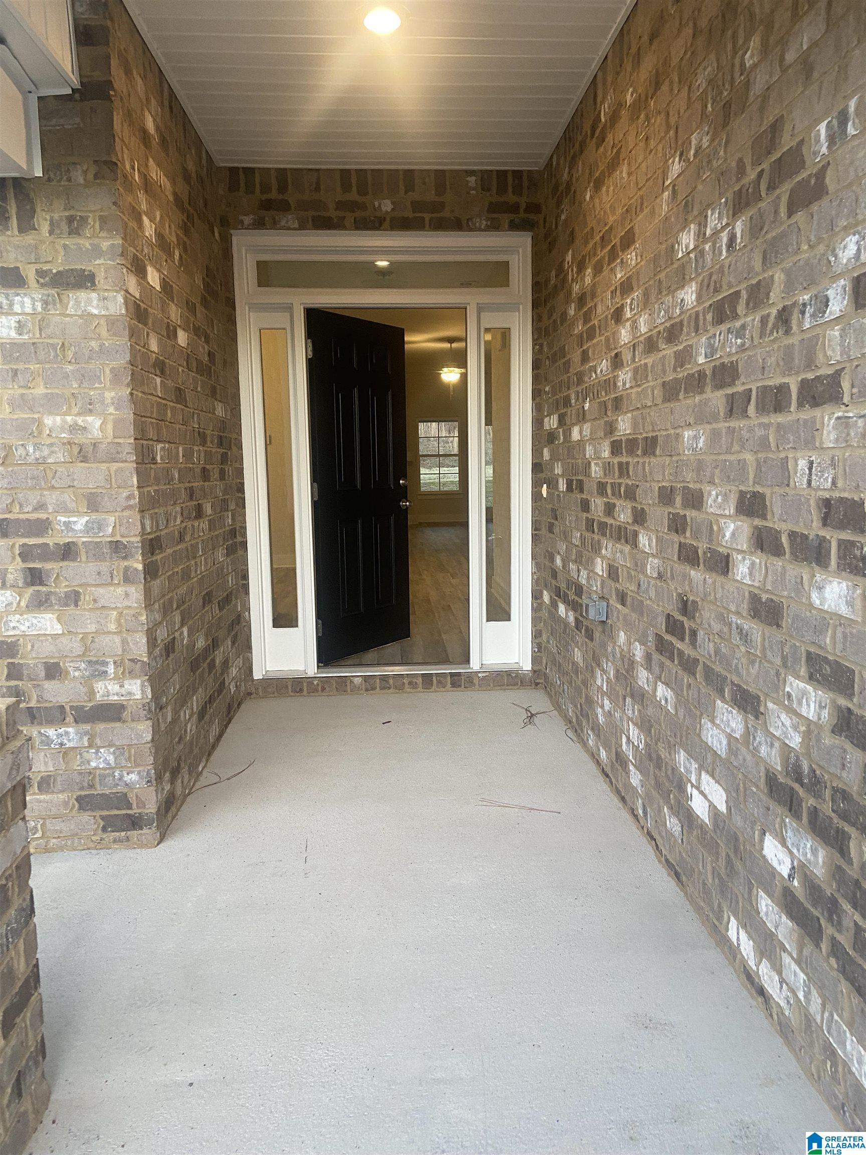 2119 TURQUOISE LANE