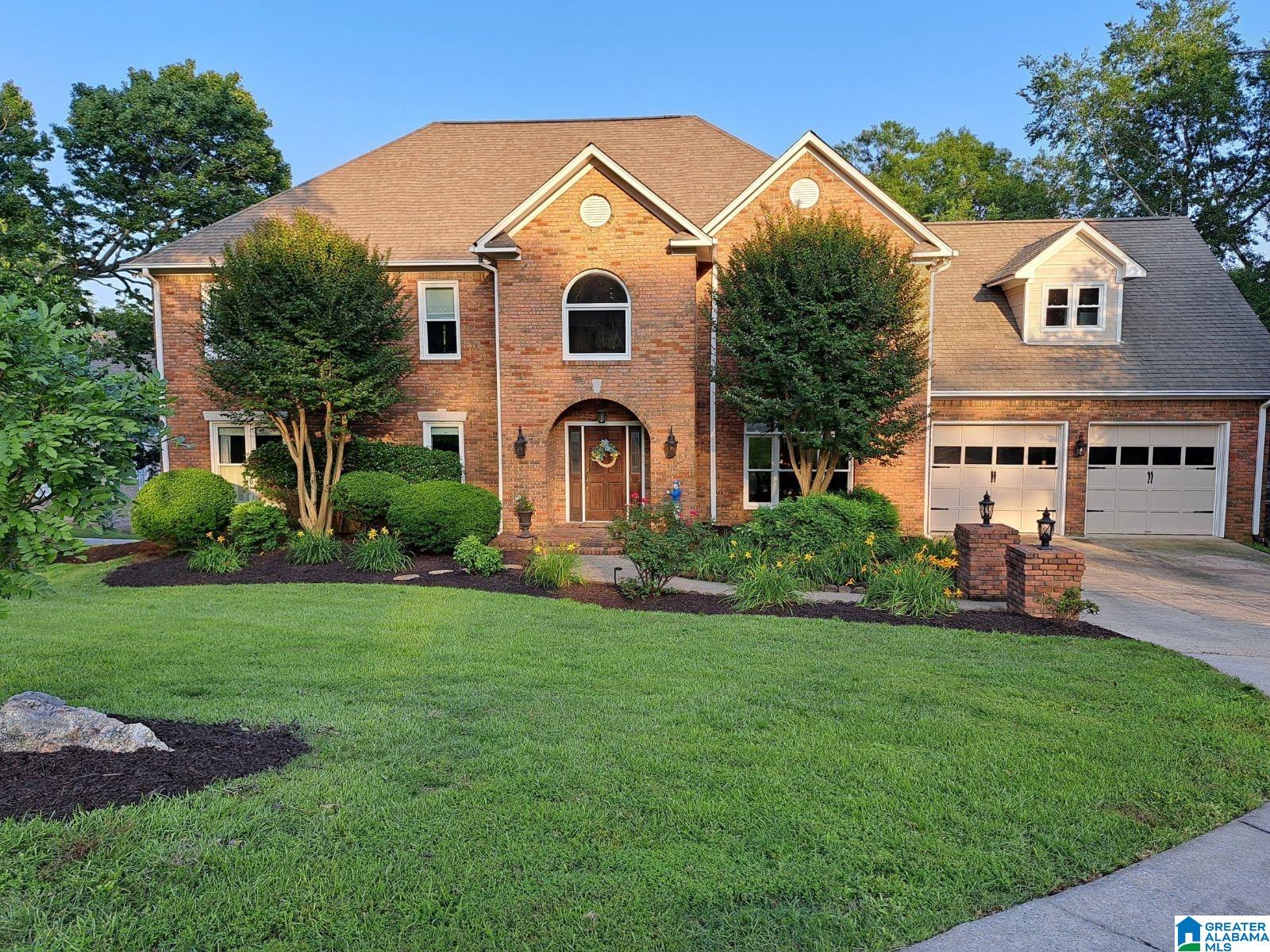 620 RIVER OAKS DRIVE