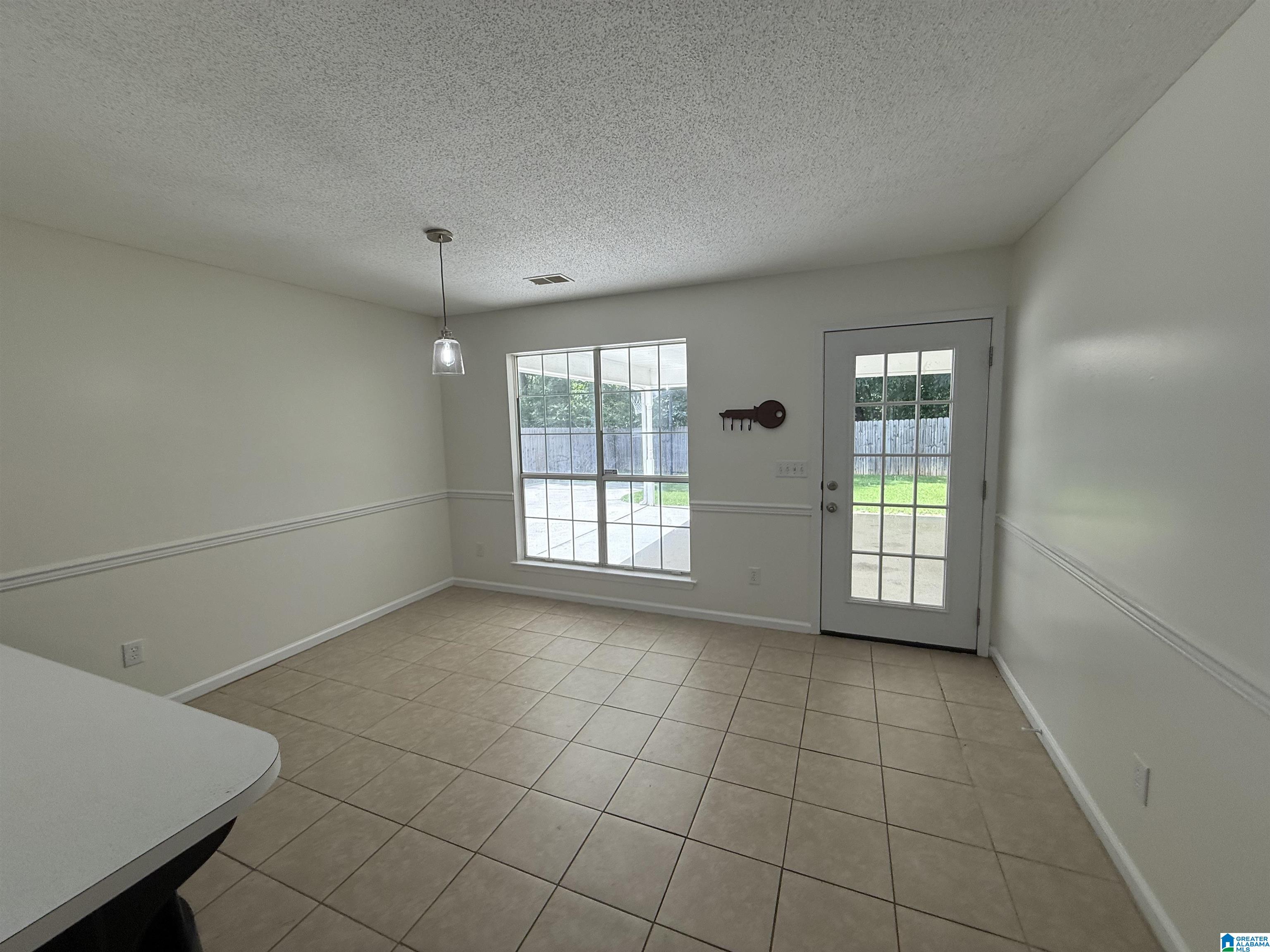 1940 VENETIAN WAY