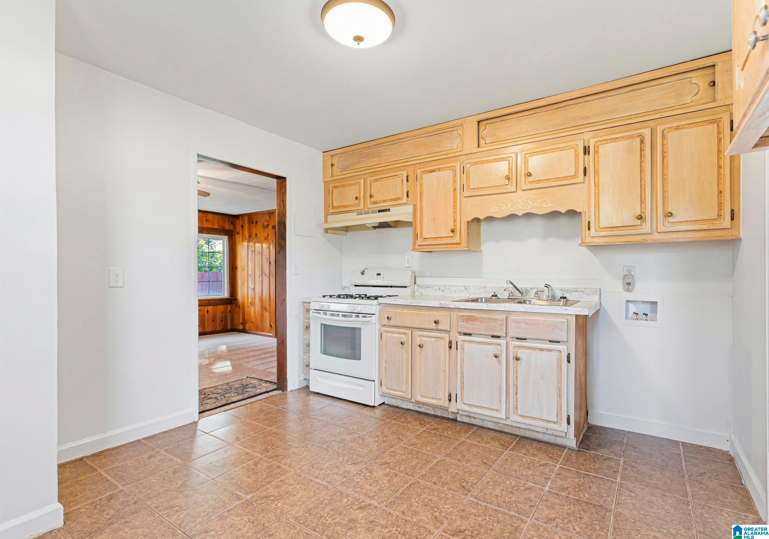 329 22ND STREET SW