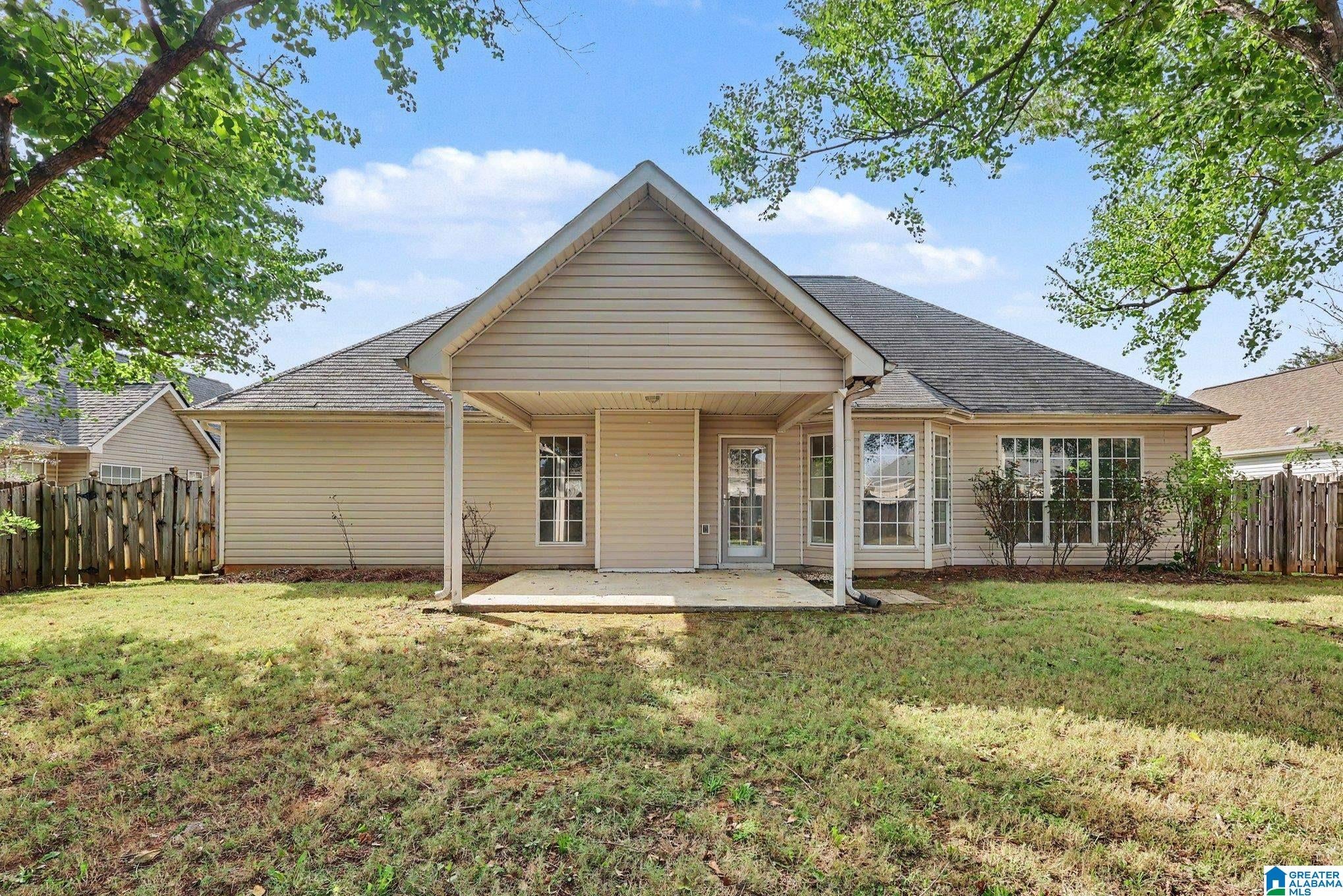 724 BARKLEY CIRCLE