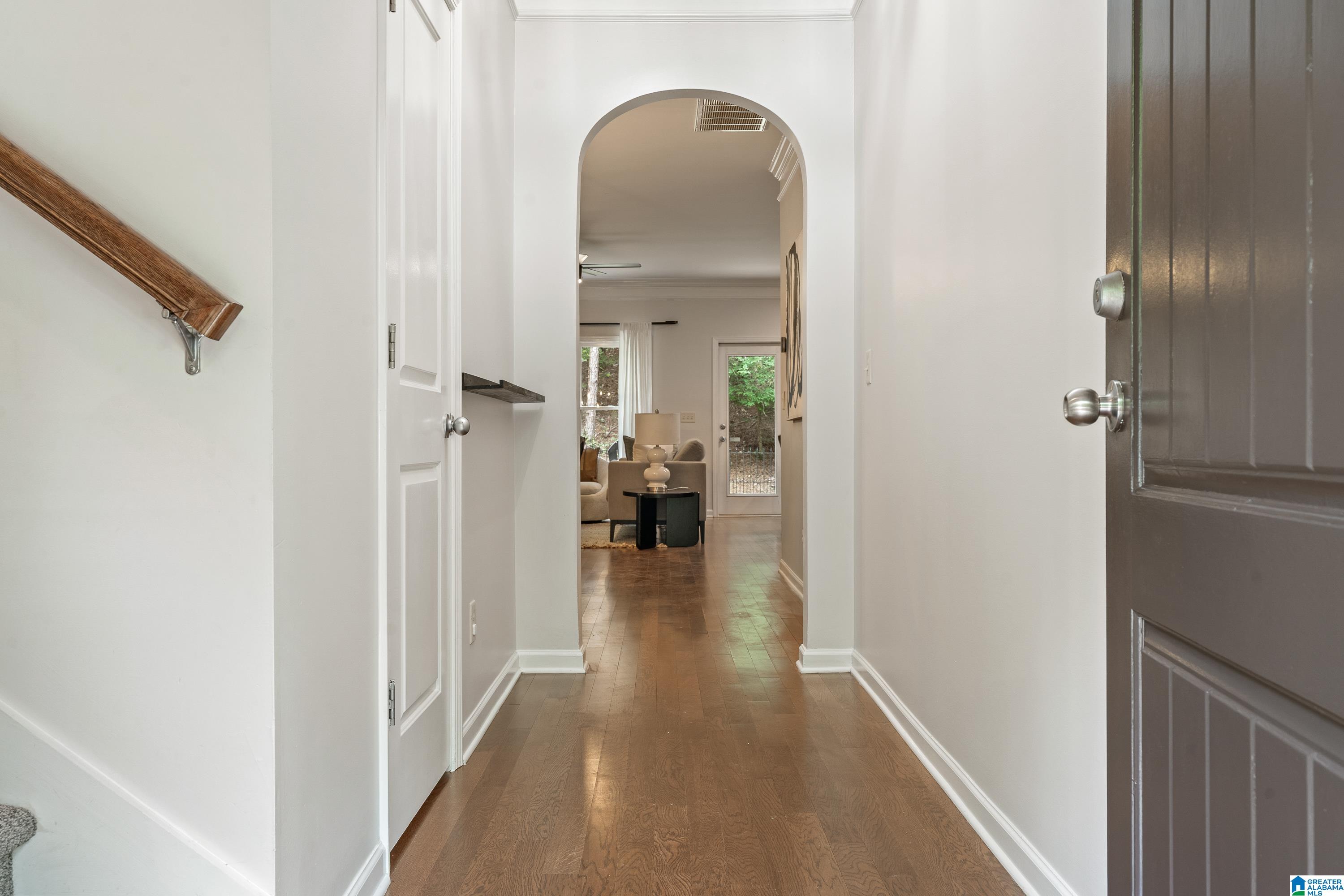 1033 INVERNESS COVE WAY