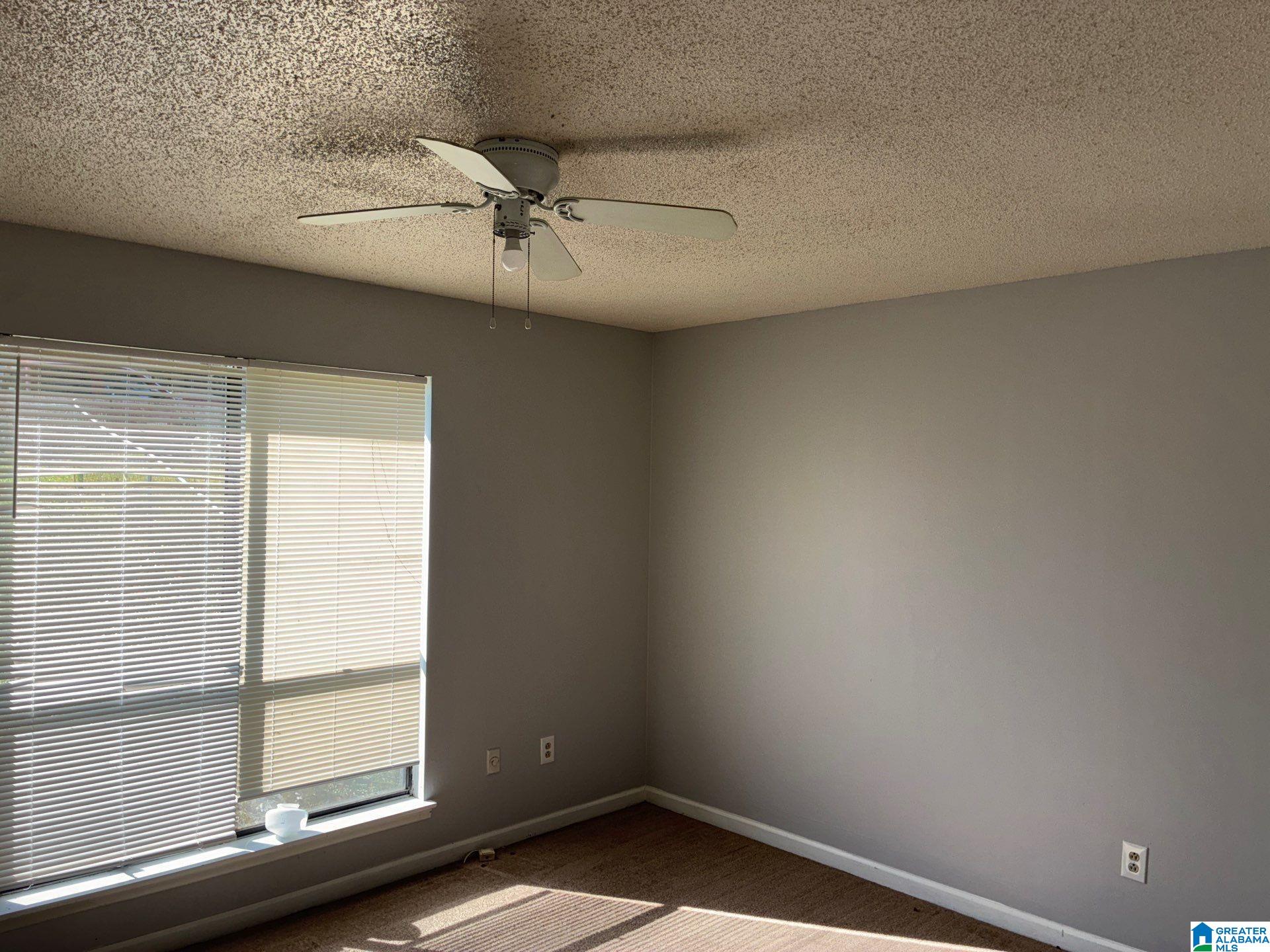 3029 APPLE VALLEY LANE