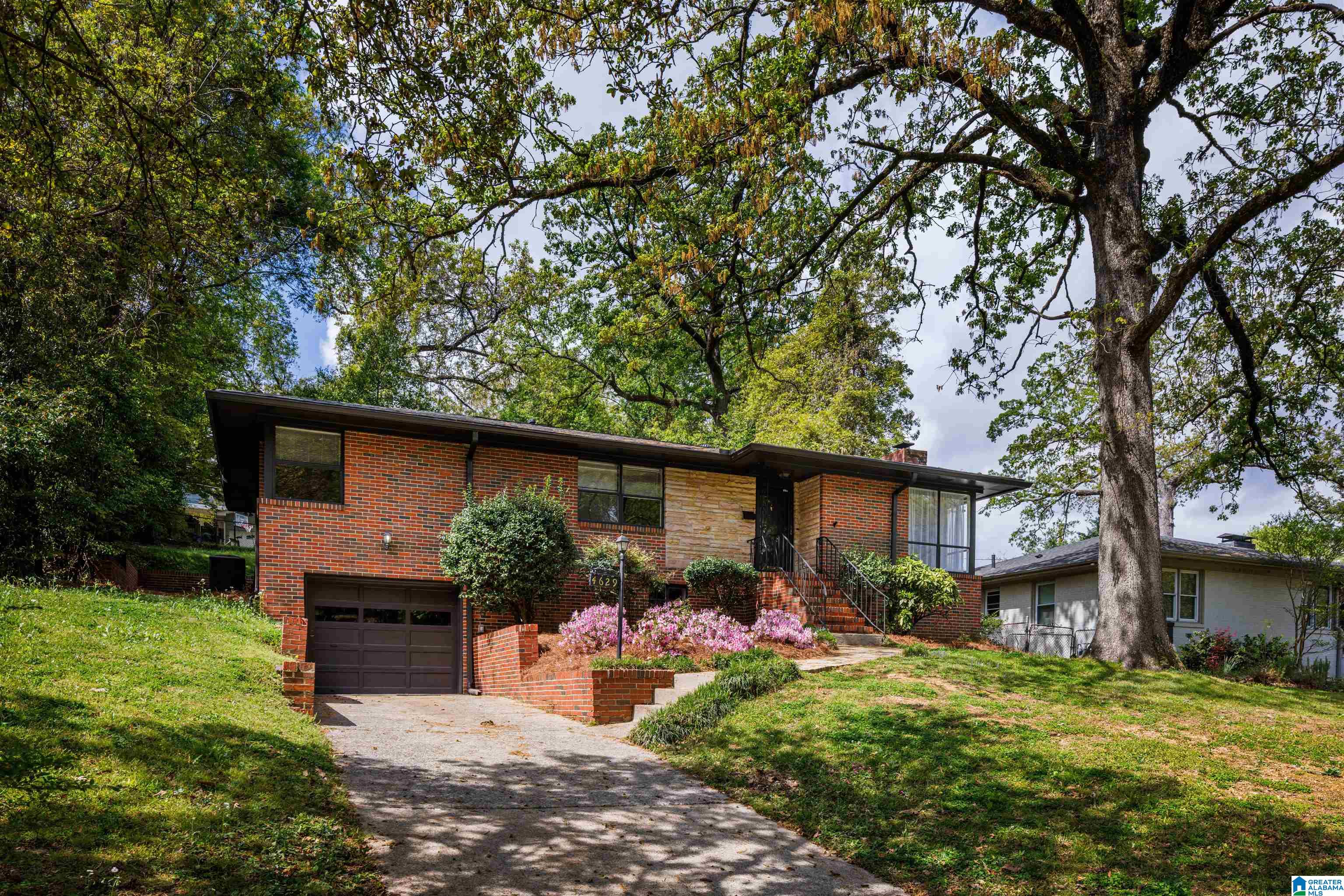 4629 CLAIRMONT AVENUE S