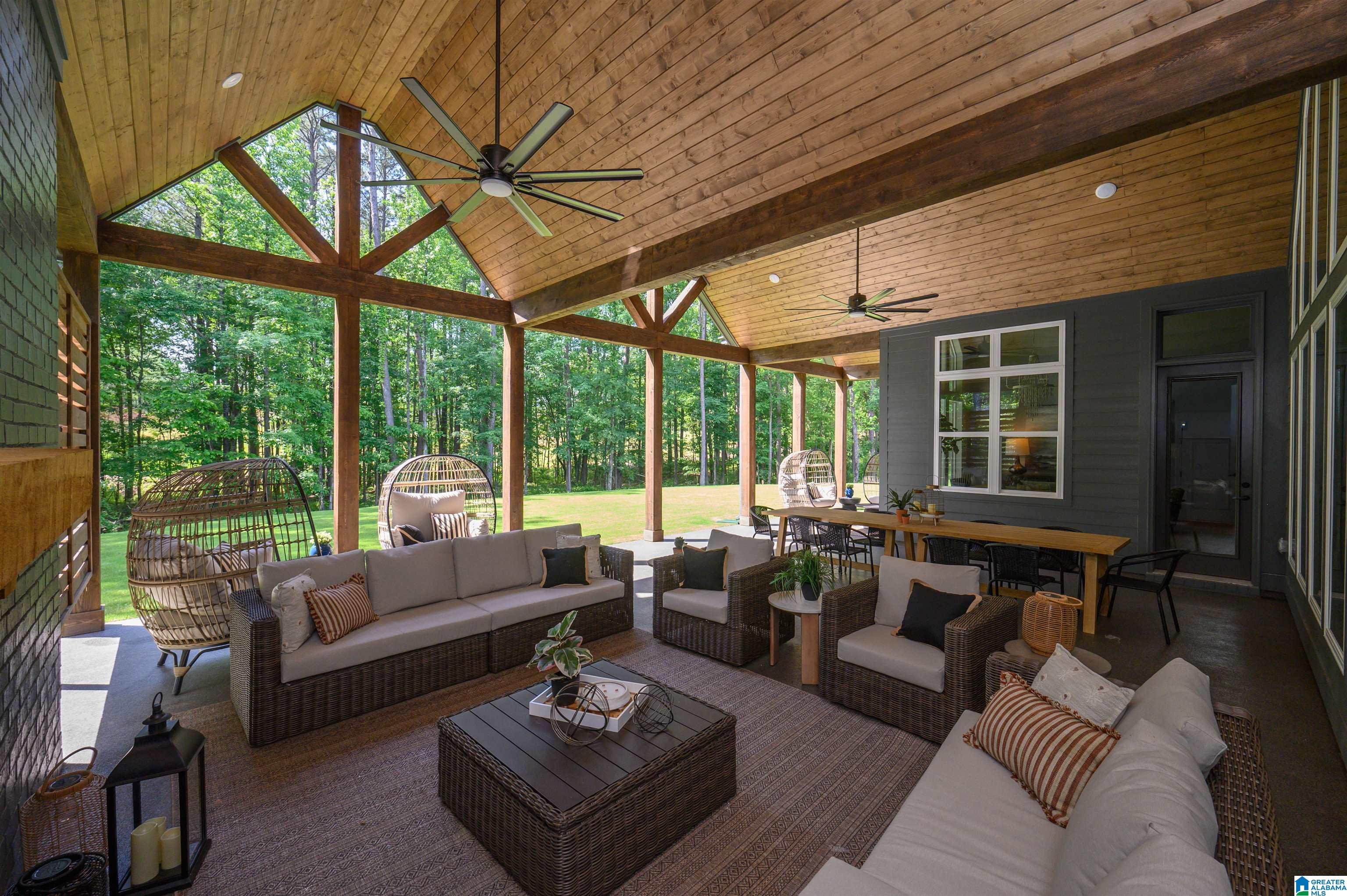 1728 GLASSCOTT TRAIL