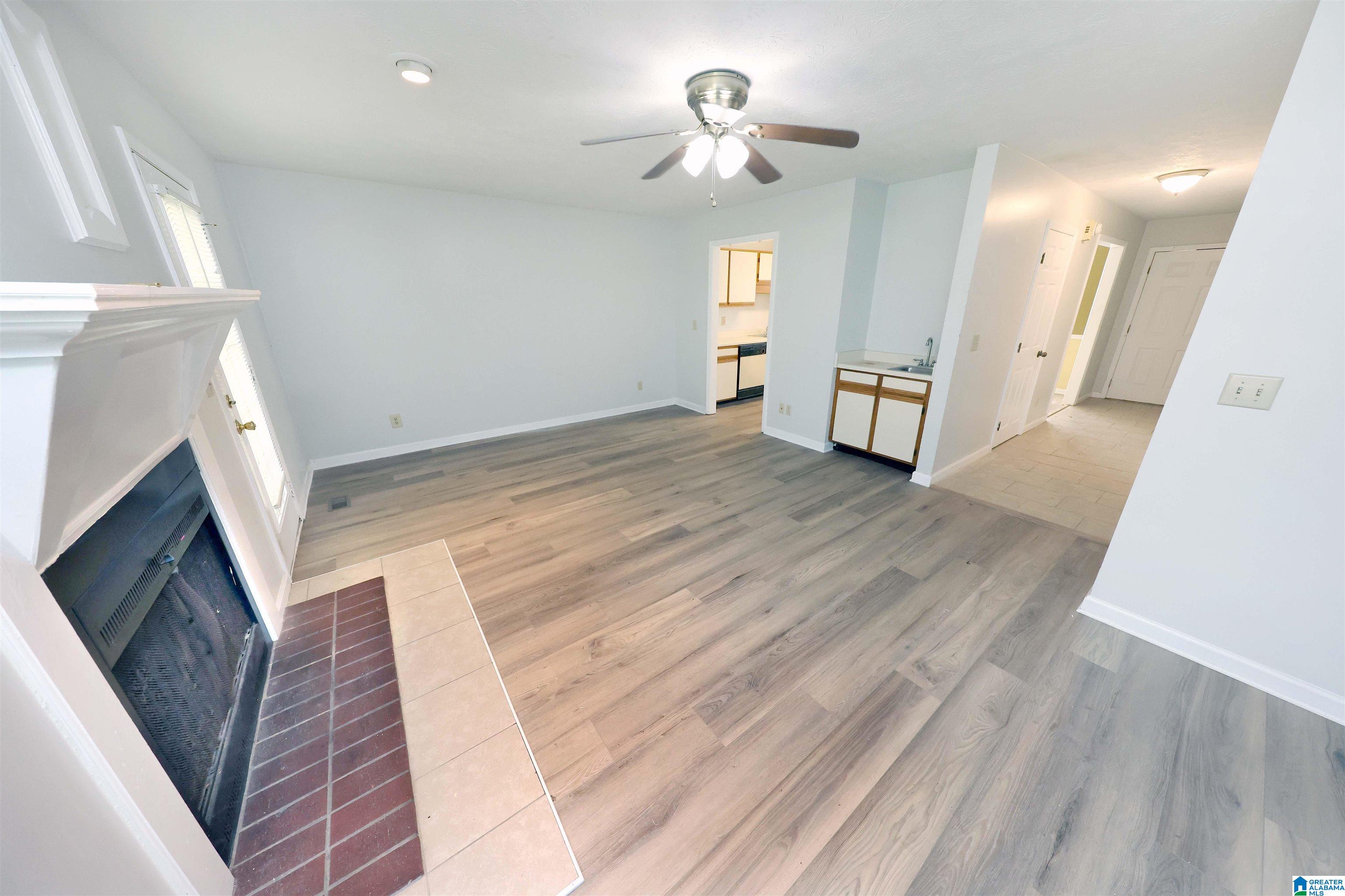 5806 WOODGATE CIRCLE