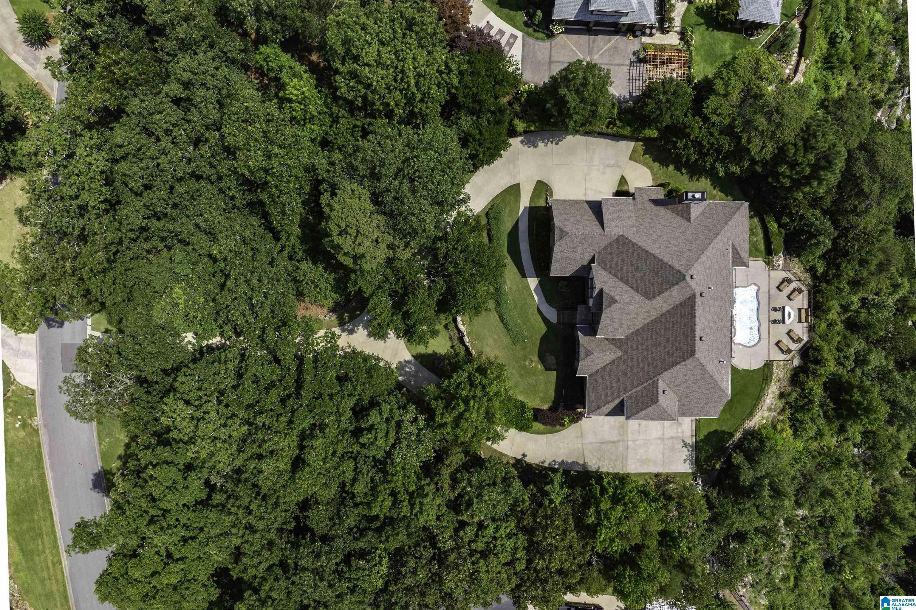 264 HIGHLAND VIEW DRIVE