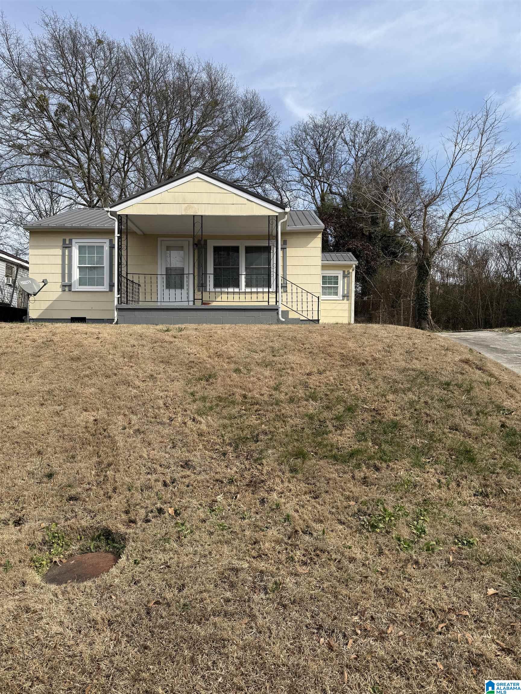 Photo 1 of 22 — 2503 WALNUT AVENUE, ANNISTON, AL 36201