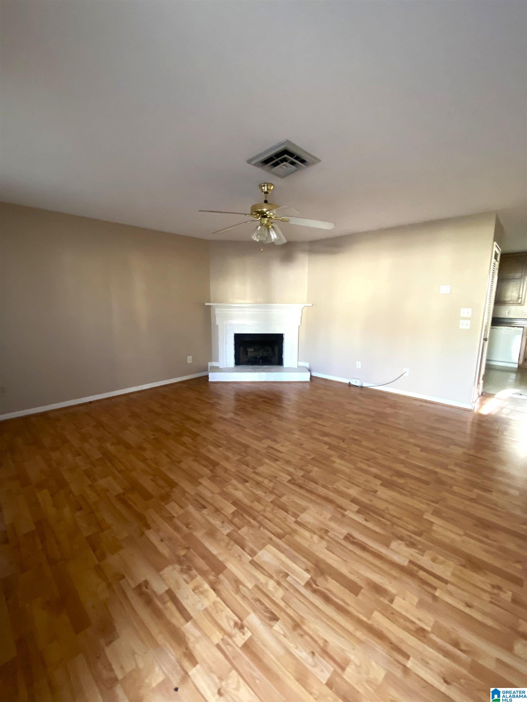 369 JAMESTOWN MANOR DRIVE